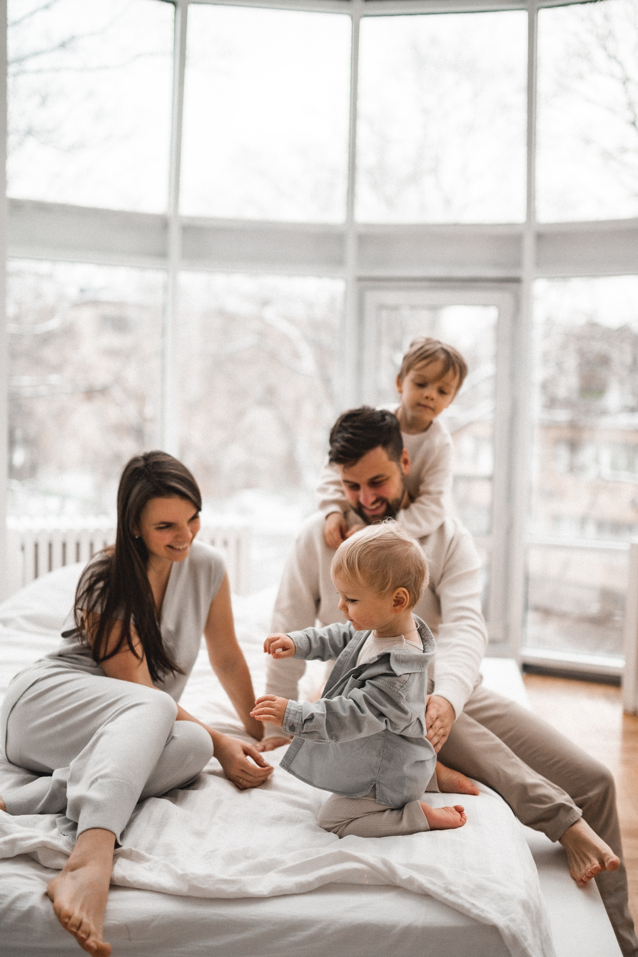 Лёша, Рита, Андрей и Рома. Студия Base. Семейный и свадебный lifestyle-фотограф в Москве Мария Петрова