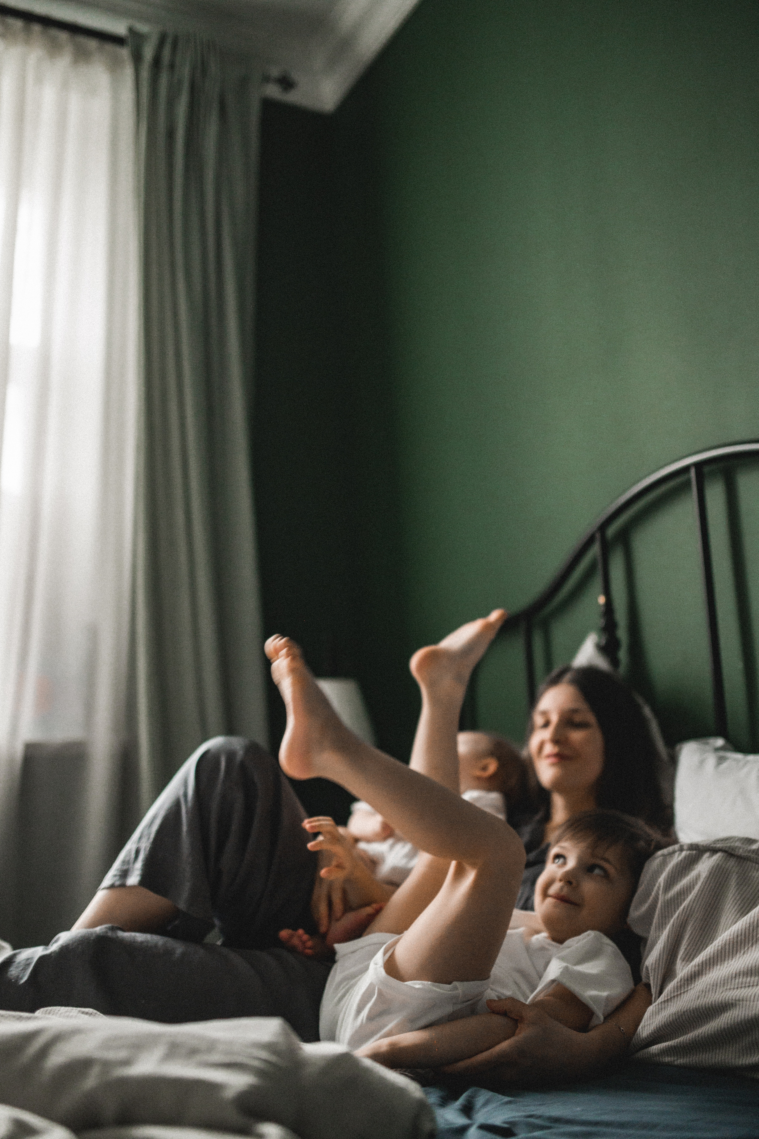 Дима, Нелли, Марк и Нина дома. Семейный и свадебный lifestyle-фотограф в Москве Мария Петрова