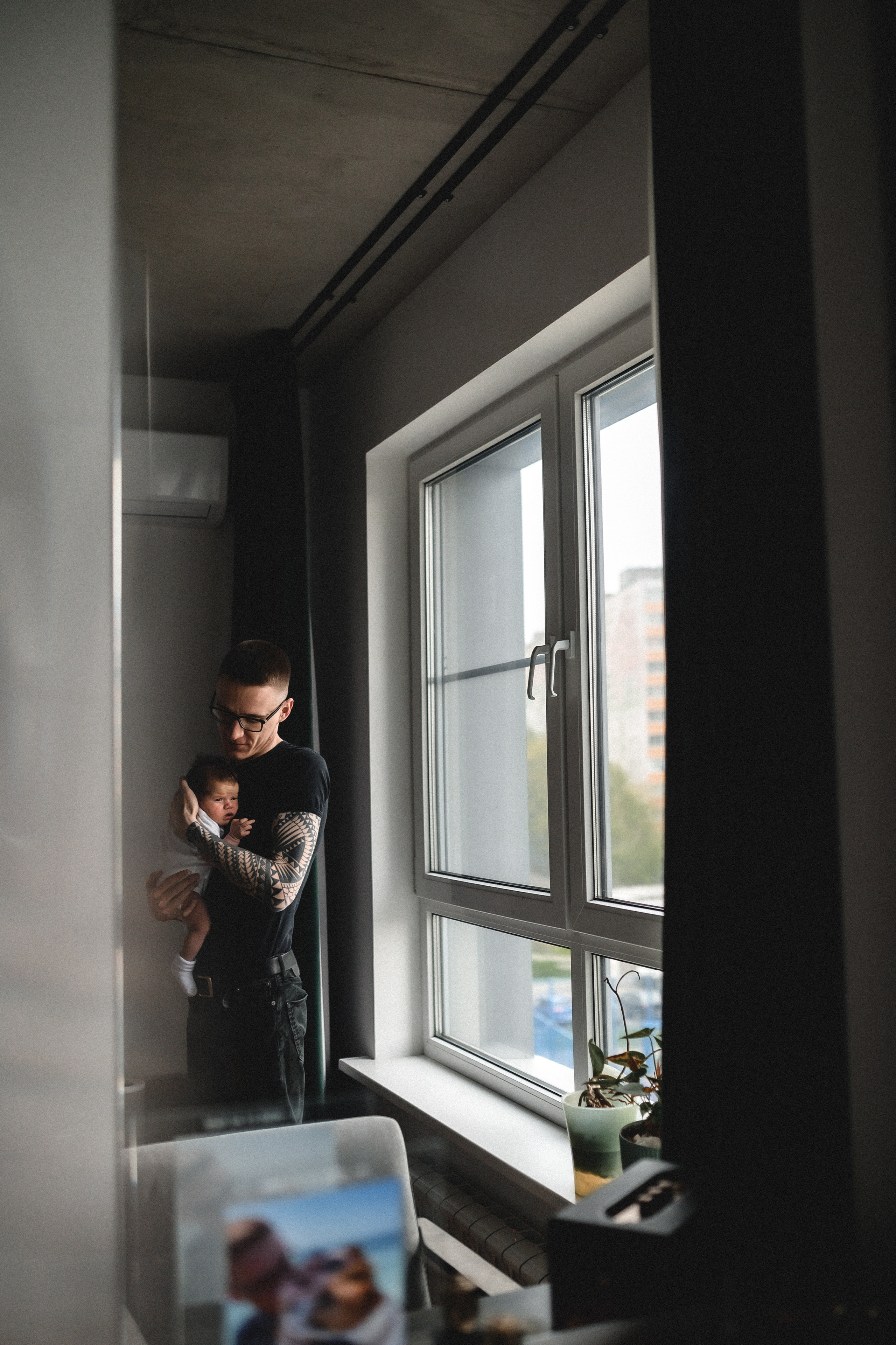 Руслан, Марта и Кира дома. Семейный и свадебный lifestyle-фотограф в Москве Мария Петрова