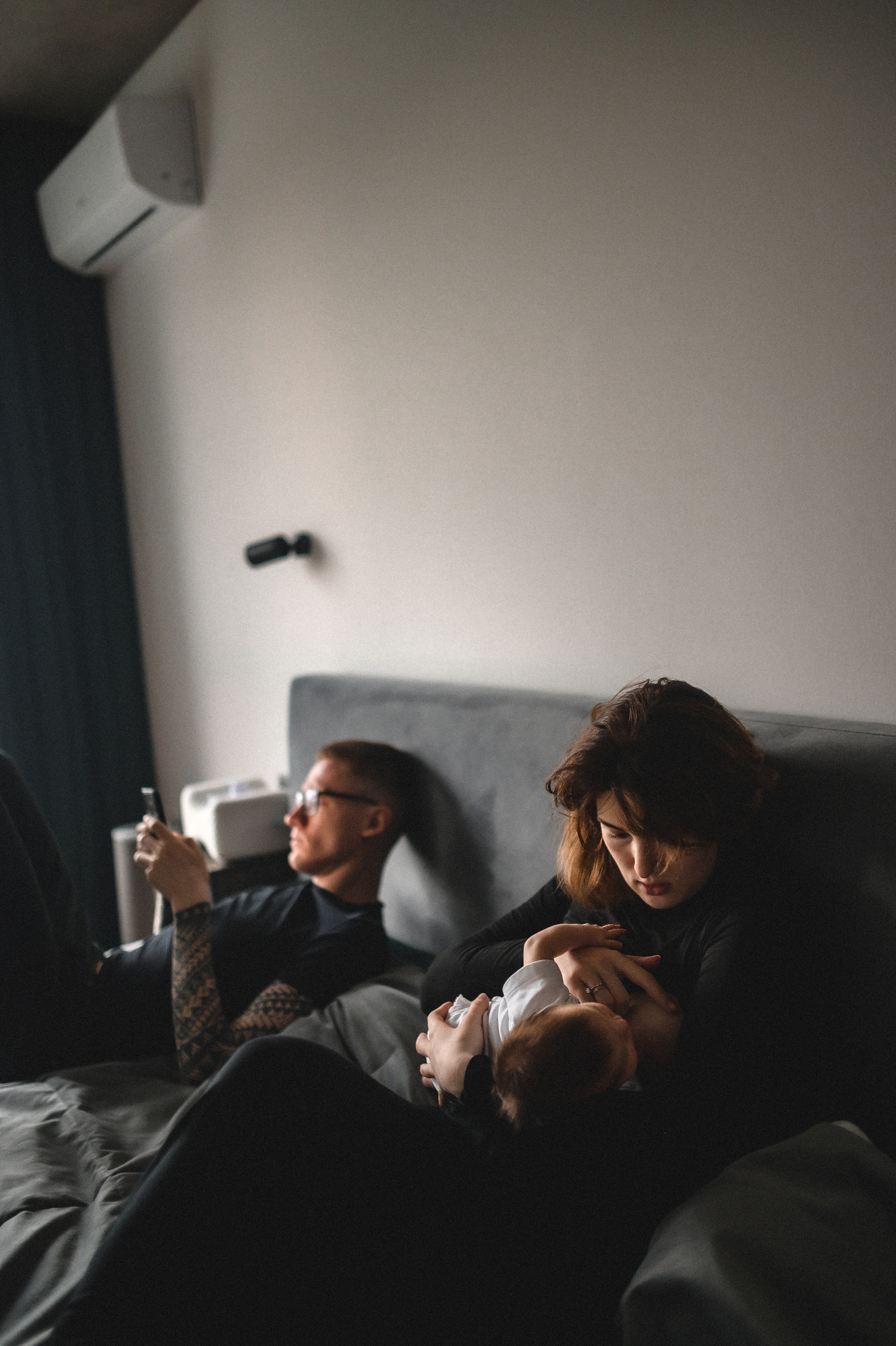 Руслан, Марта и Кира дома. Семейный и свадебный lifestyle-фотограф в Москве Мария Петрова