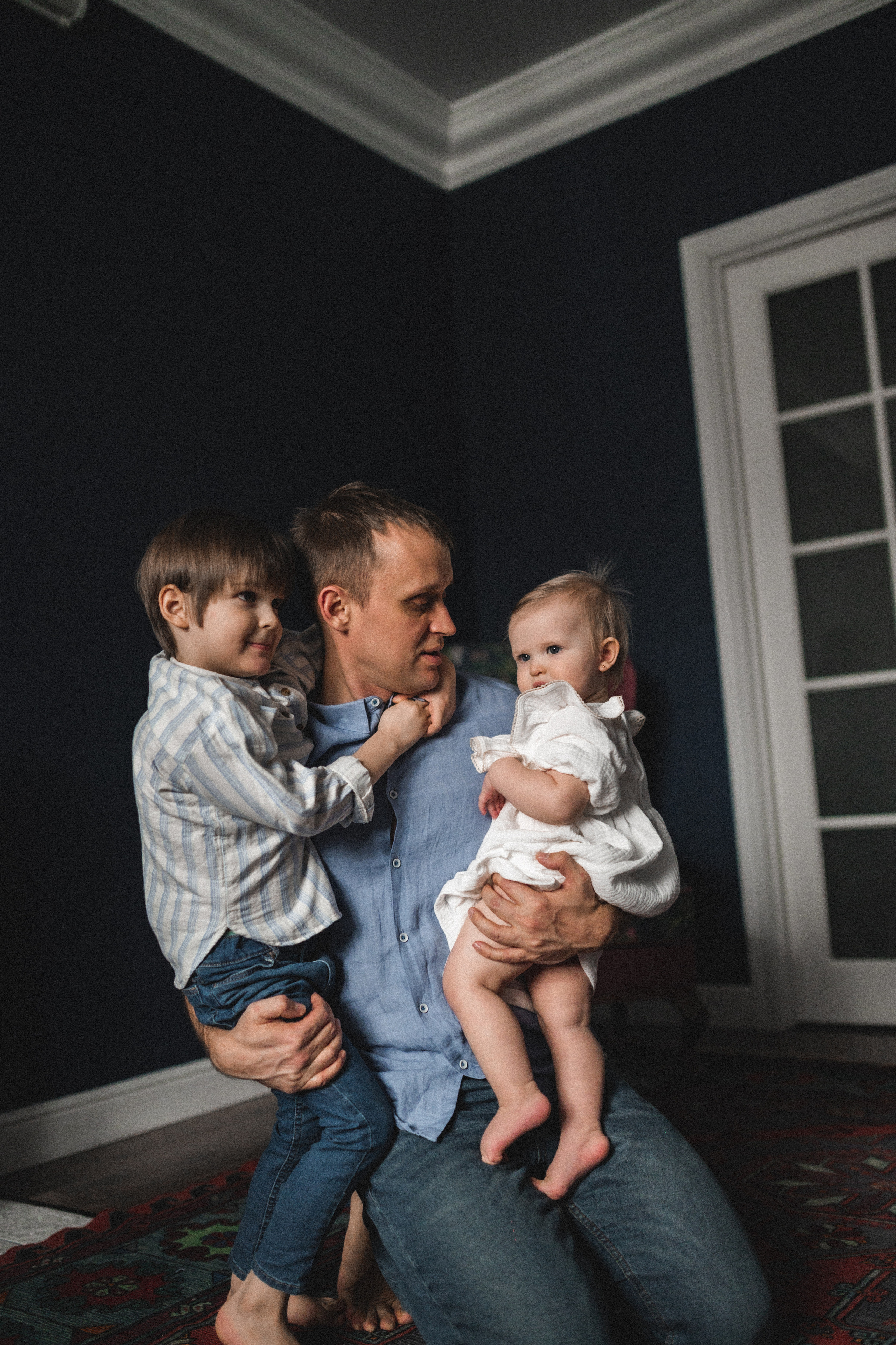 Дима, Нелли, Марк и Нина дома. Семейный и свадебный lifestyle-фотограф в Москве Мария Петрова