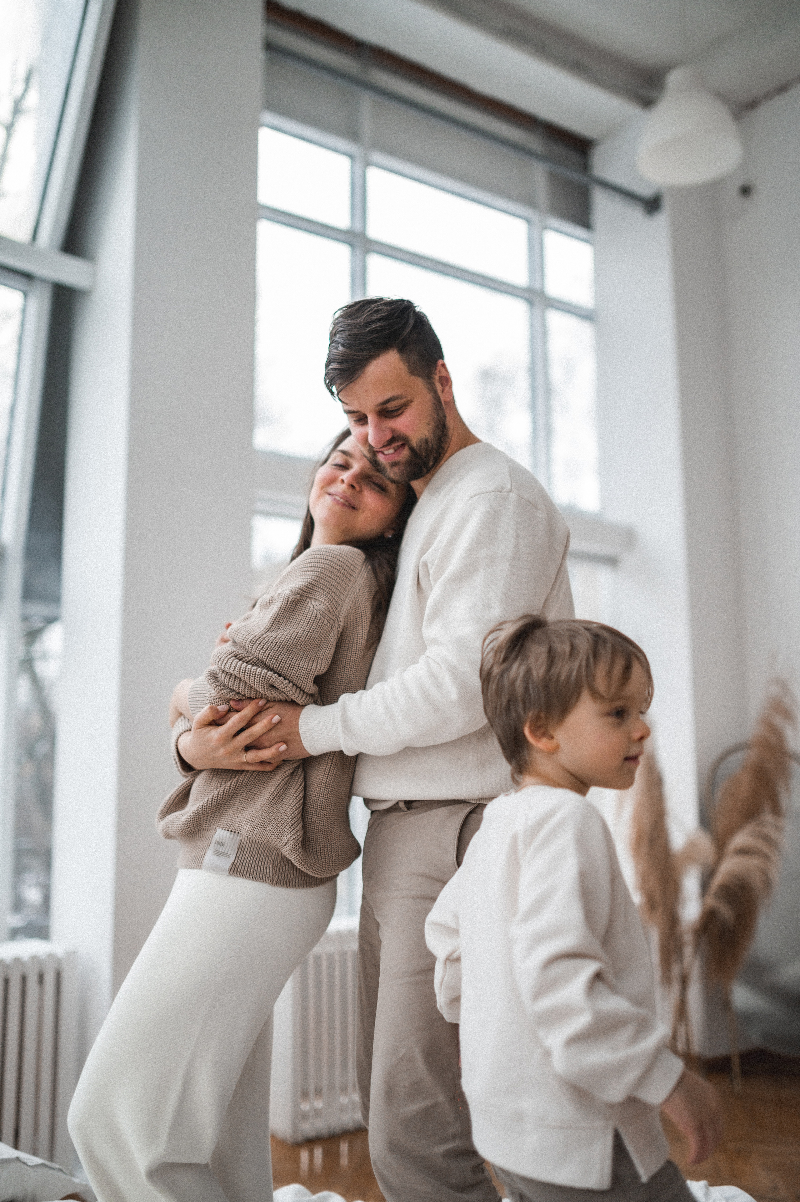 Лёша, Рита, Андрей и Рома. Студия Base. Семейный и свадебный lifestyle-фотограф в Москве Мария Петрова