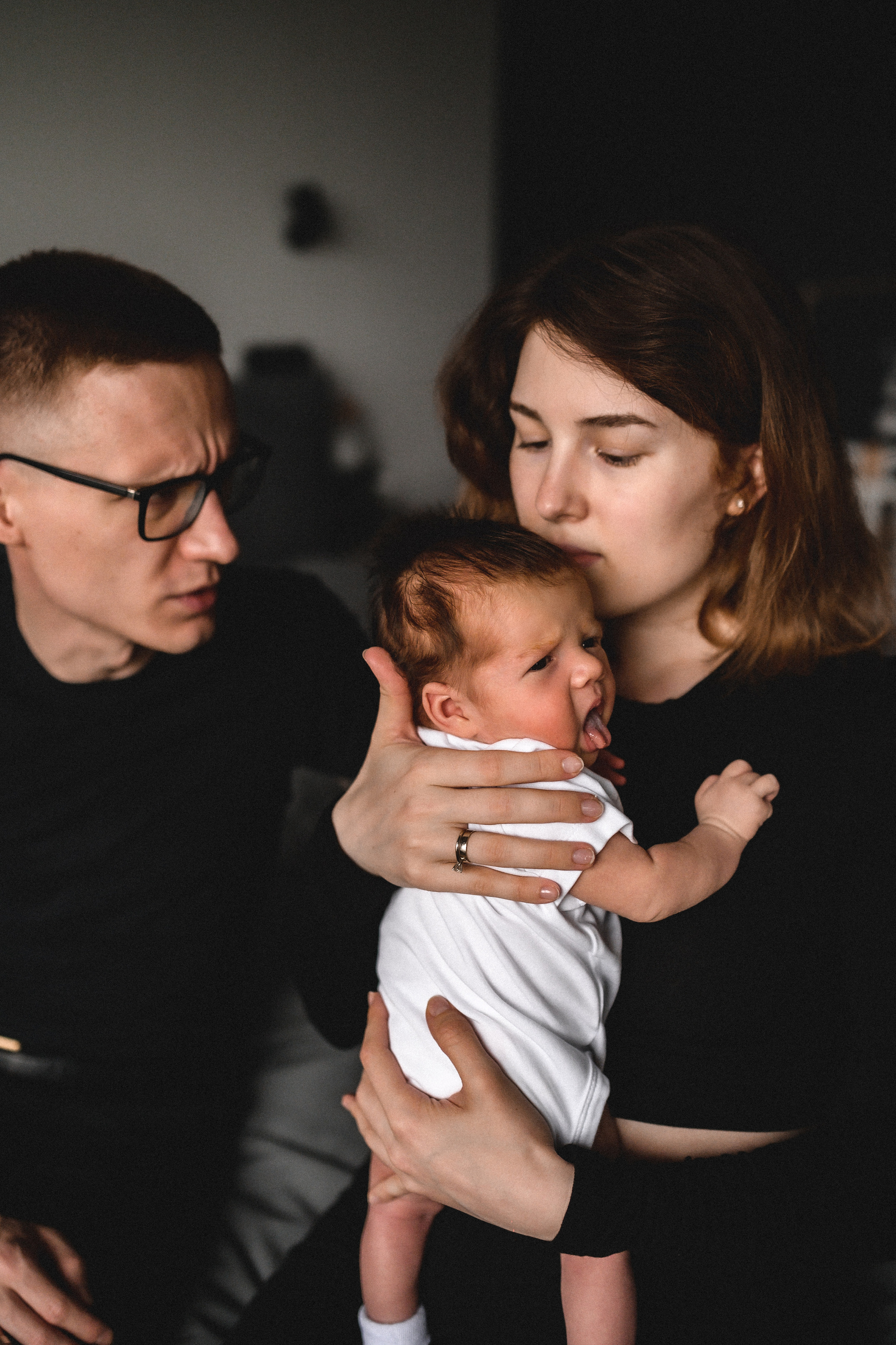 Руслан, Марта и Кира дома. Семейный и свадебный lifestyle-фотограф в Москве Мария Петрова