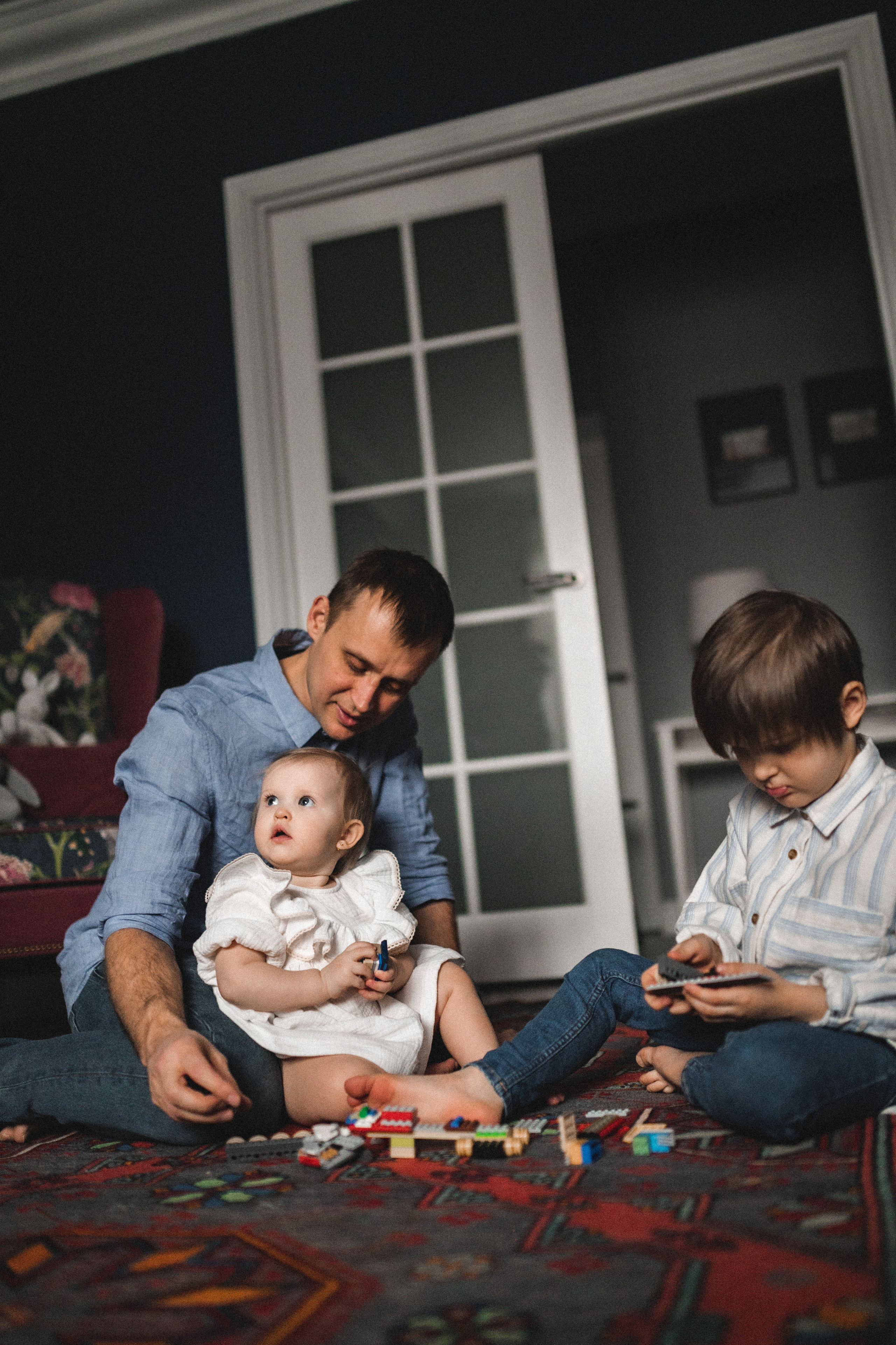 Дима, Нелли, Марк и Нина дома. Семейный и свадебный lifestyle-фотограф в Москве Мария Петрова