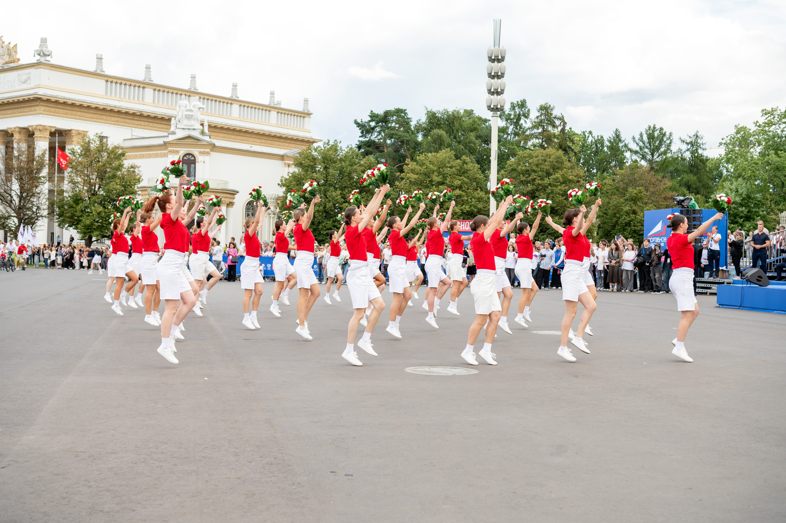 Спортивное шествие посвященное Дню физкультурника!. Детский и семейный фотограф г. Москва Оксана Катаджи