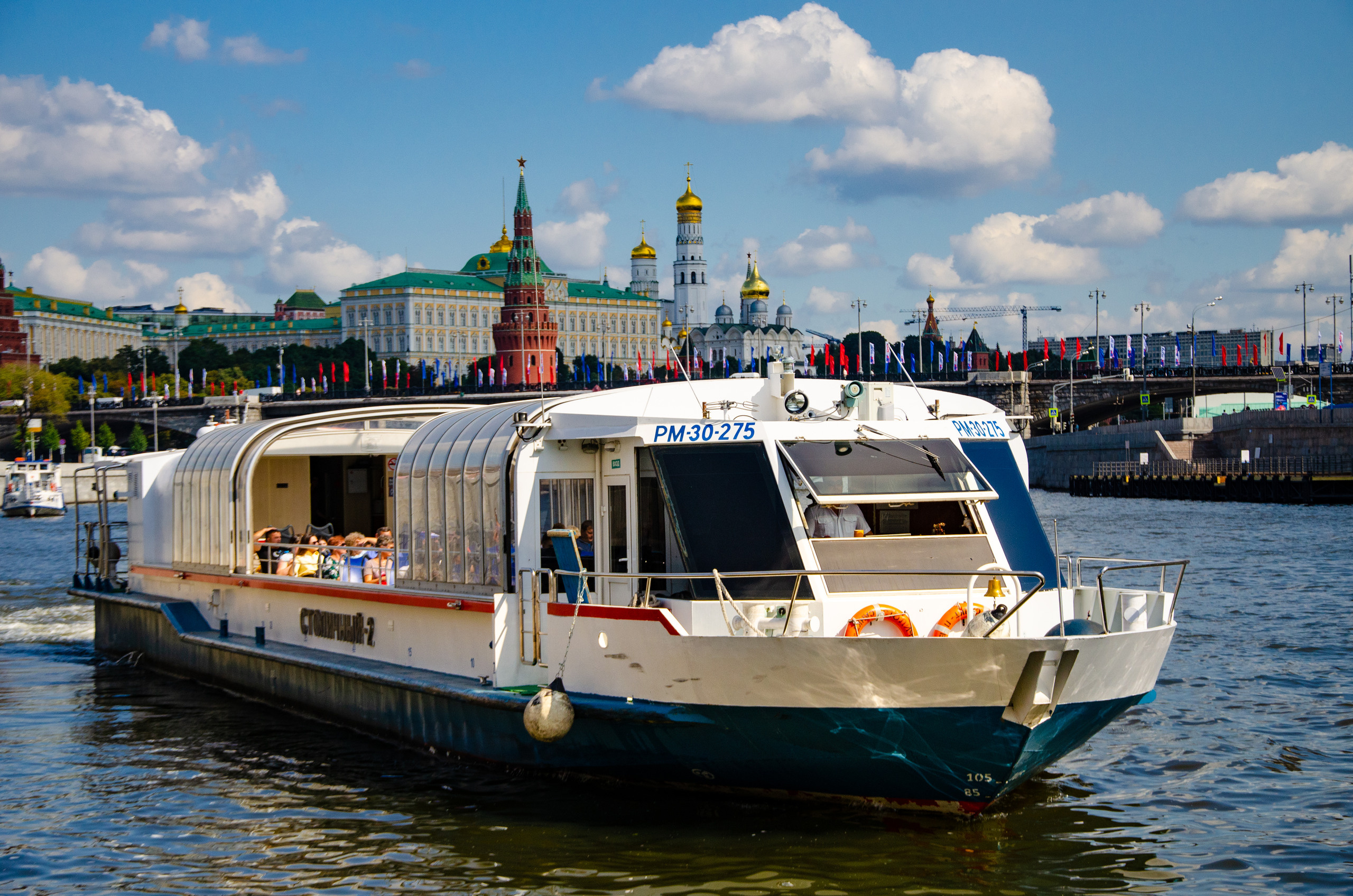 рекламная фотография судоходной компании