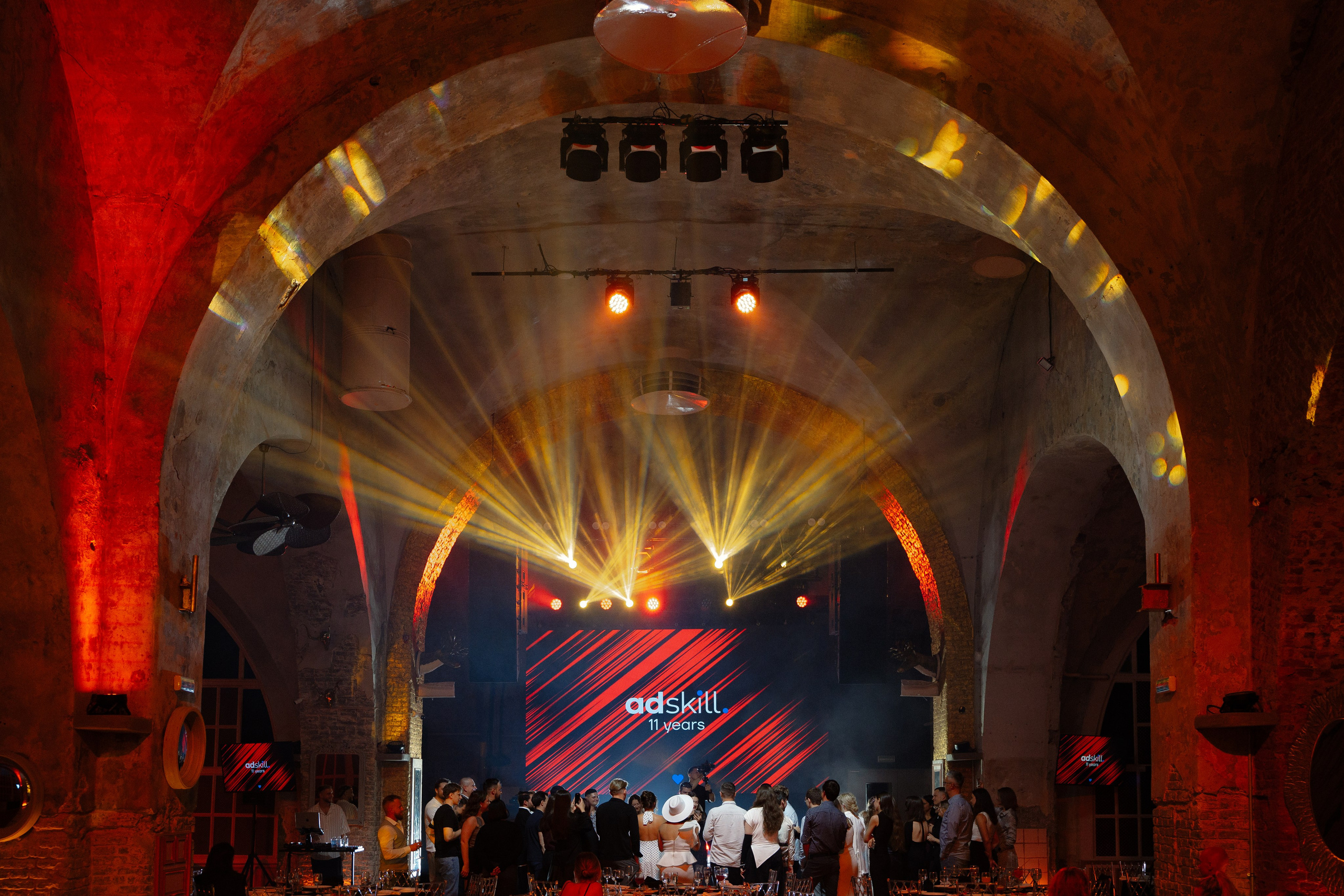 Adskill 11 лет. КОРПОРАТИВНЫЙ, ИМИДЖЕВЫЙ И РЕПОРТАЖНЫЙ ФОТОГРАФ МАКСИМ МЕШ