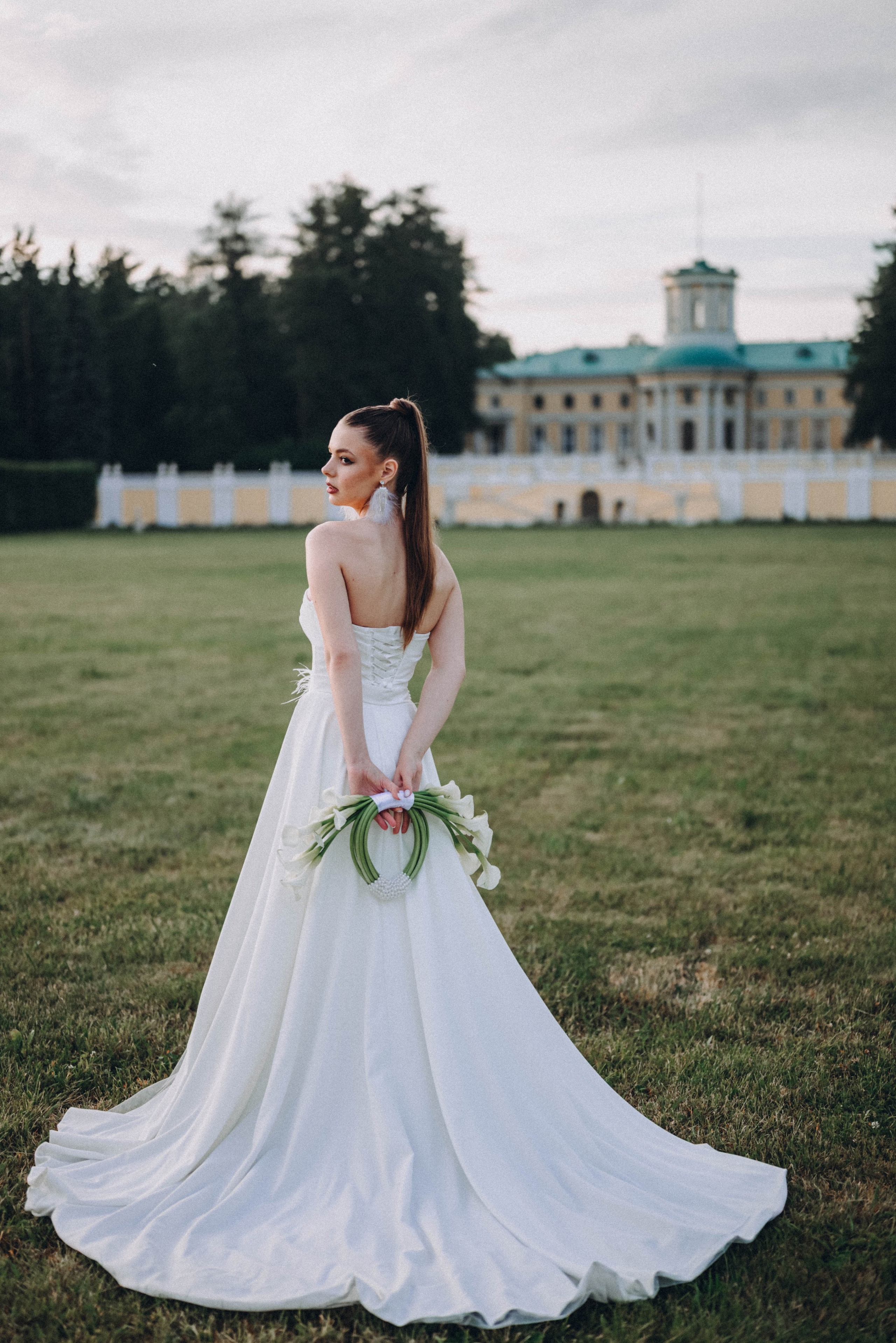 Невеста в Архангельском. Фотограф Анастасия Монах