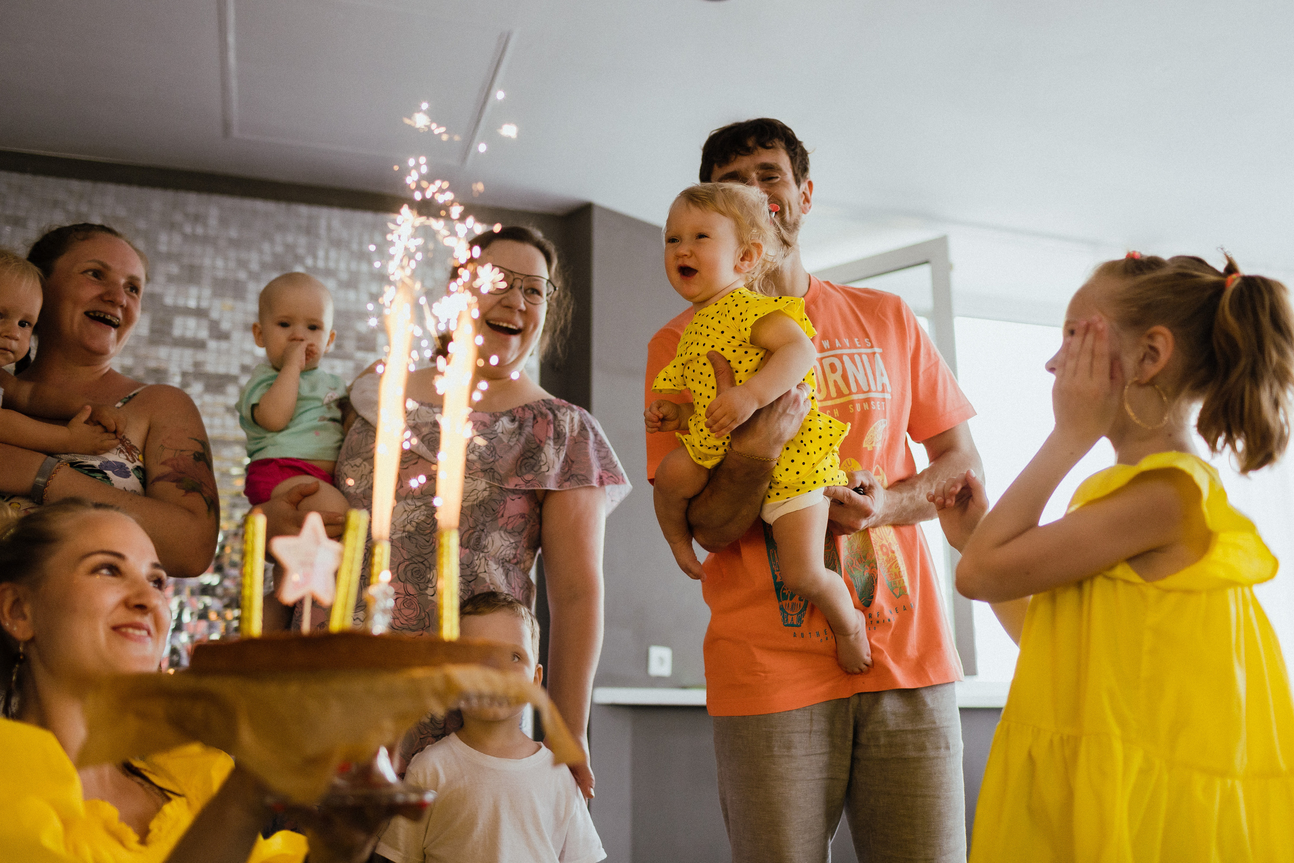 Солнечный день рождения. Фотограф свадебный семейный в Красноярске Шукшина Наталья