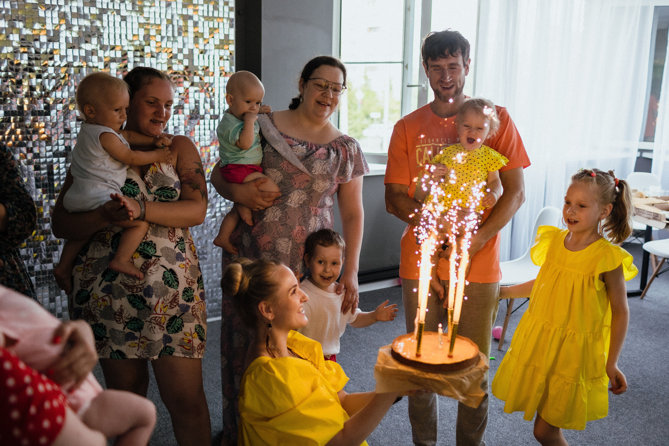 Солнечный день рождения. Фотограф свадебный семейный в Красноярске Шукшина Наталья