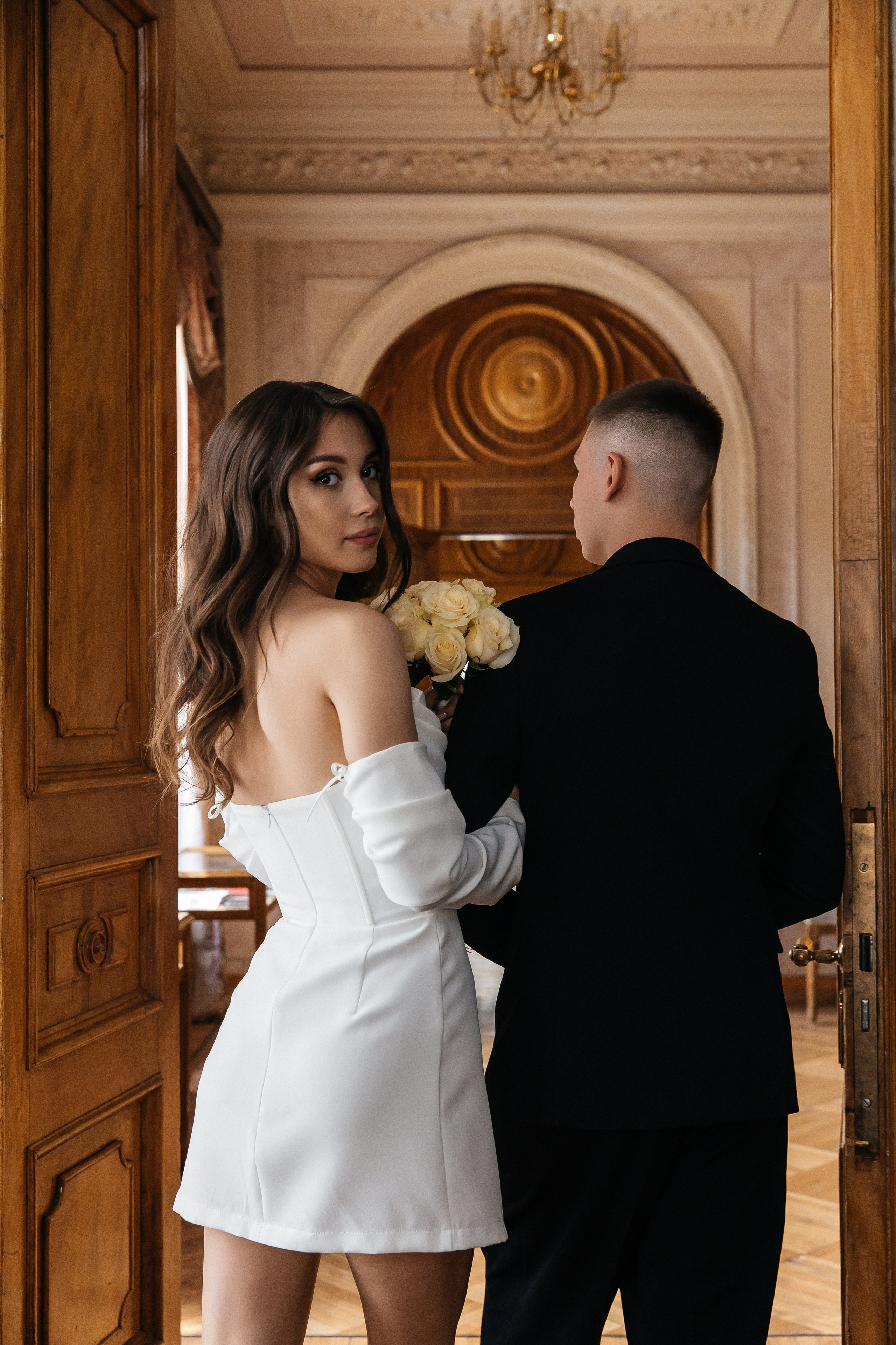 Свадебная фотосессия в Библиотеке-читальне им. А. С. Пушкина. Фотограф и видеограф Анна Домашенко