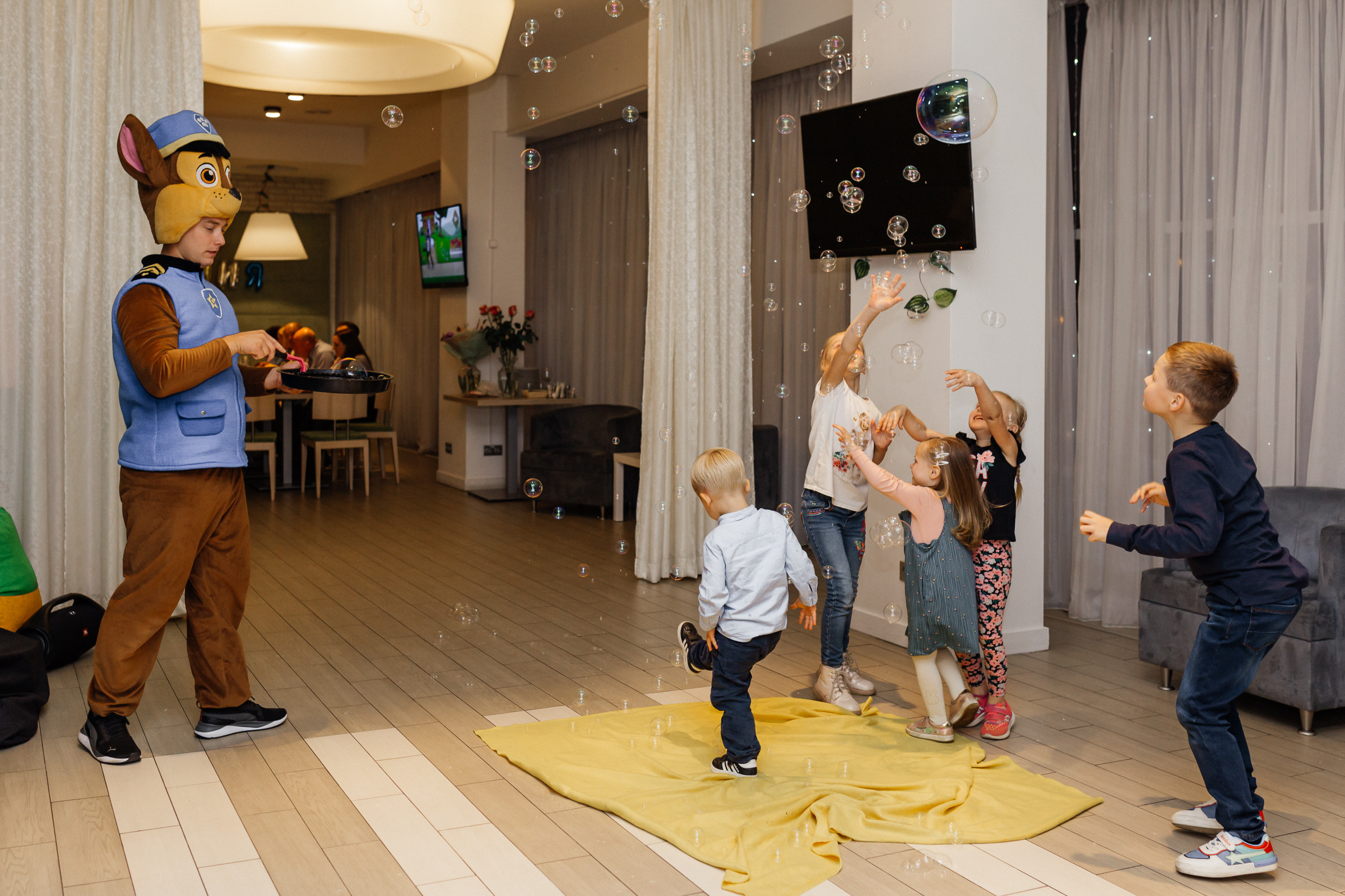 Андрея праздник. Свадебный, семейный фотограф Беларусь