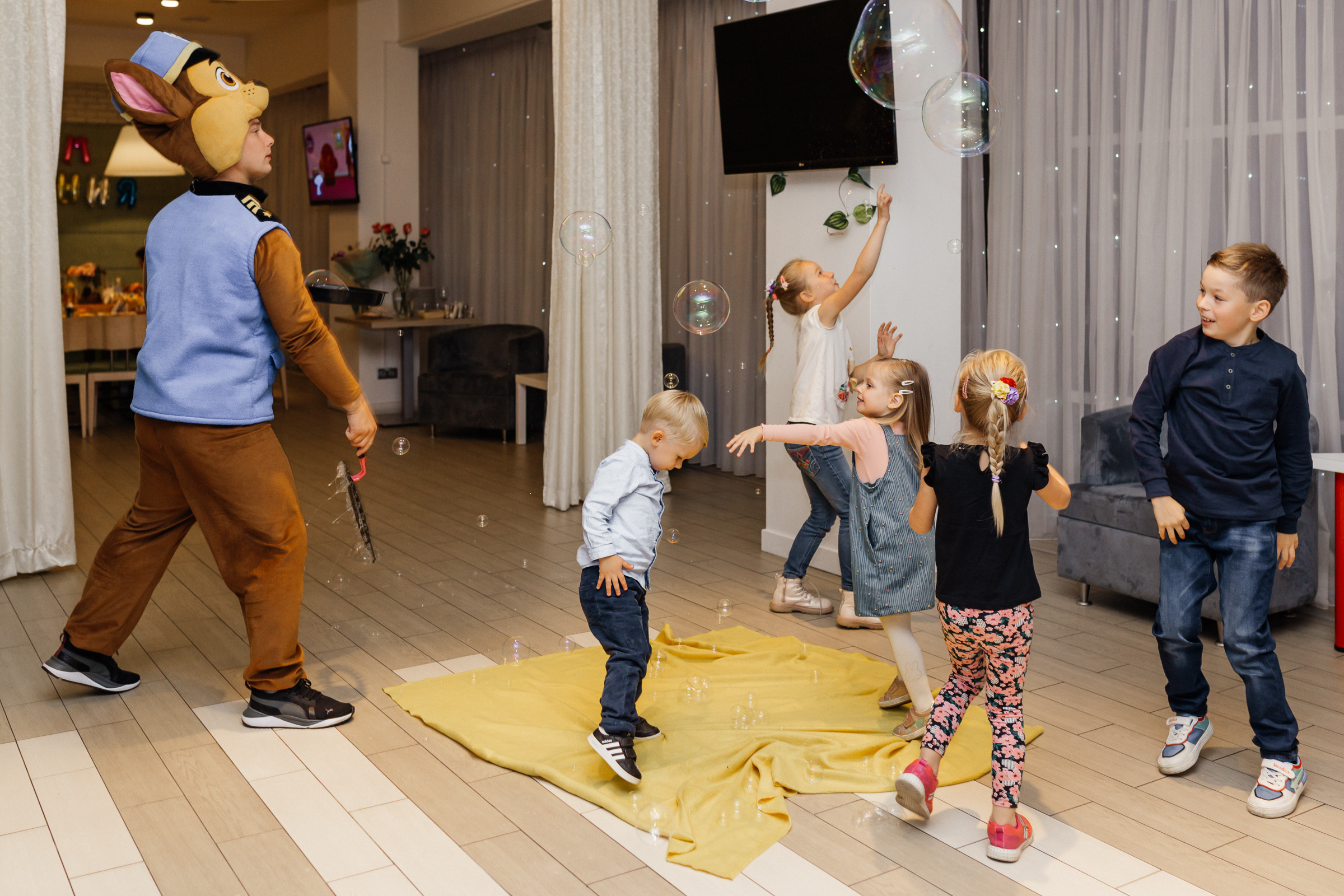 Андрея праздник. Свадебный, семейный фотограф Беларусь