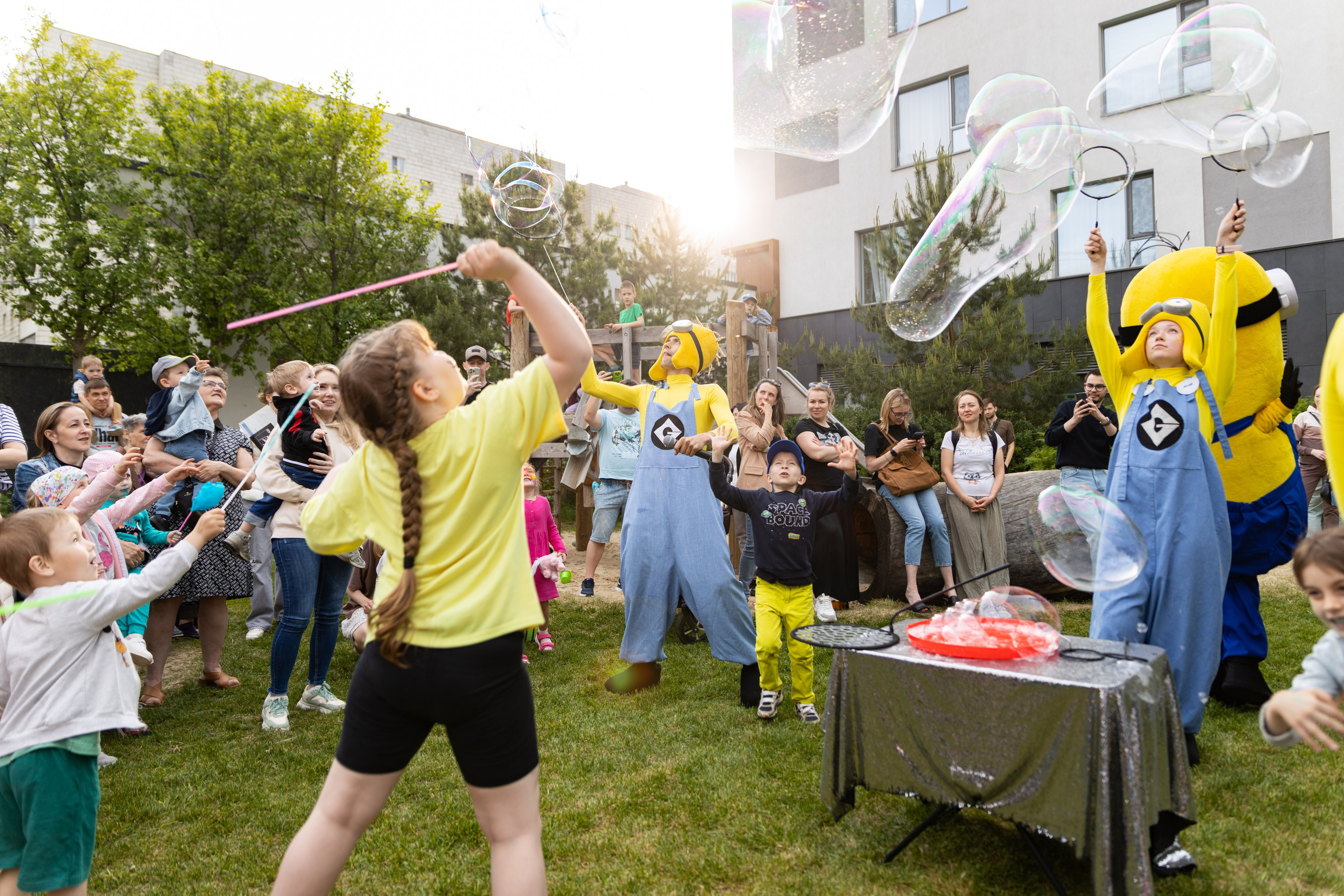 День защиты детей у «Брусники». Фотограф Родион Нарудинов