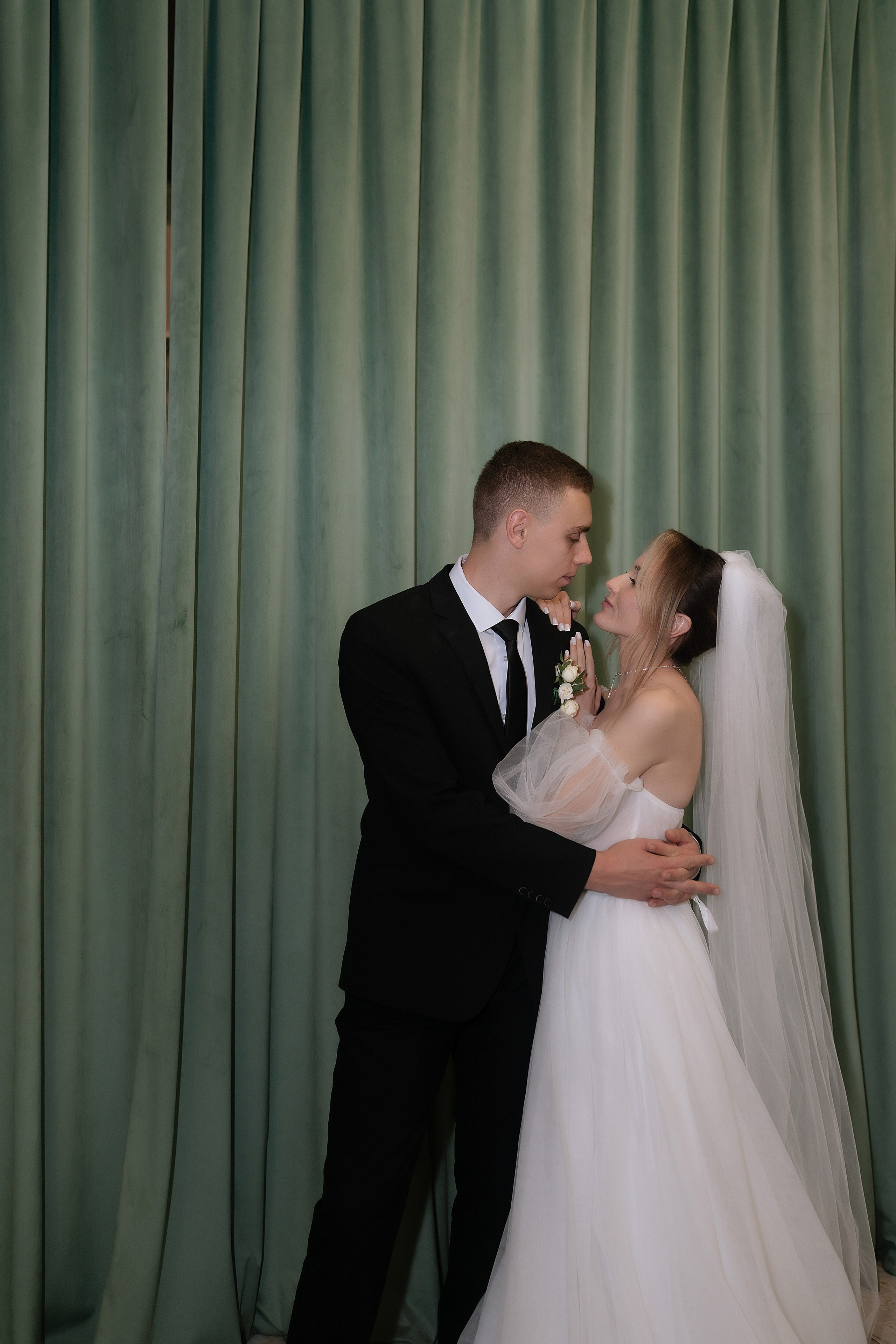 Анна и Максим 24.10.2025. Фотограф Карина Шмулёва. Воронеж и область