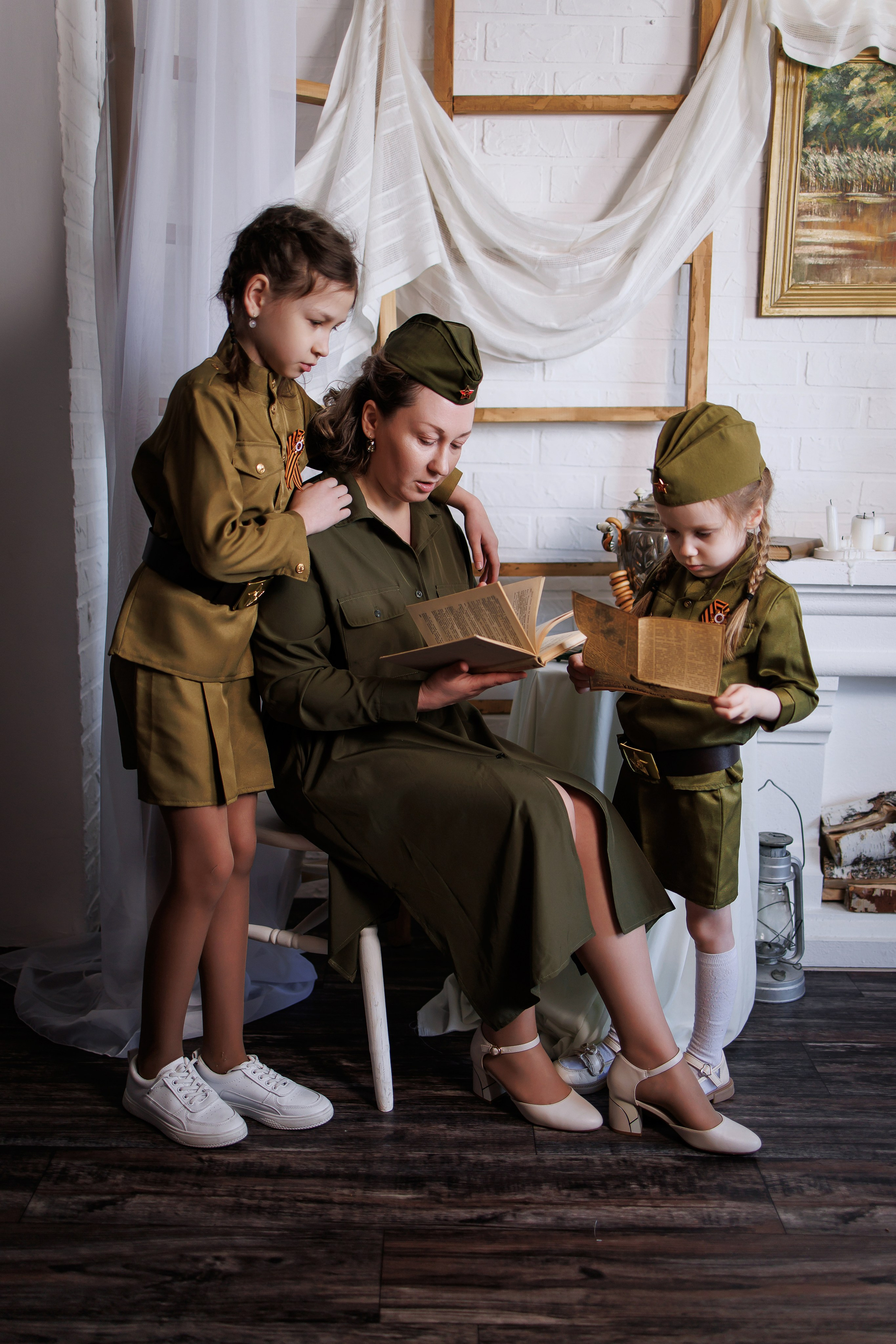 9 мая. Интерьерная фотостудия Background в Омске