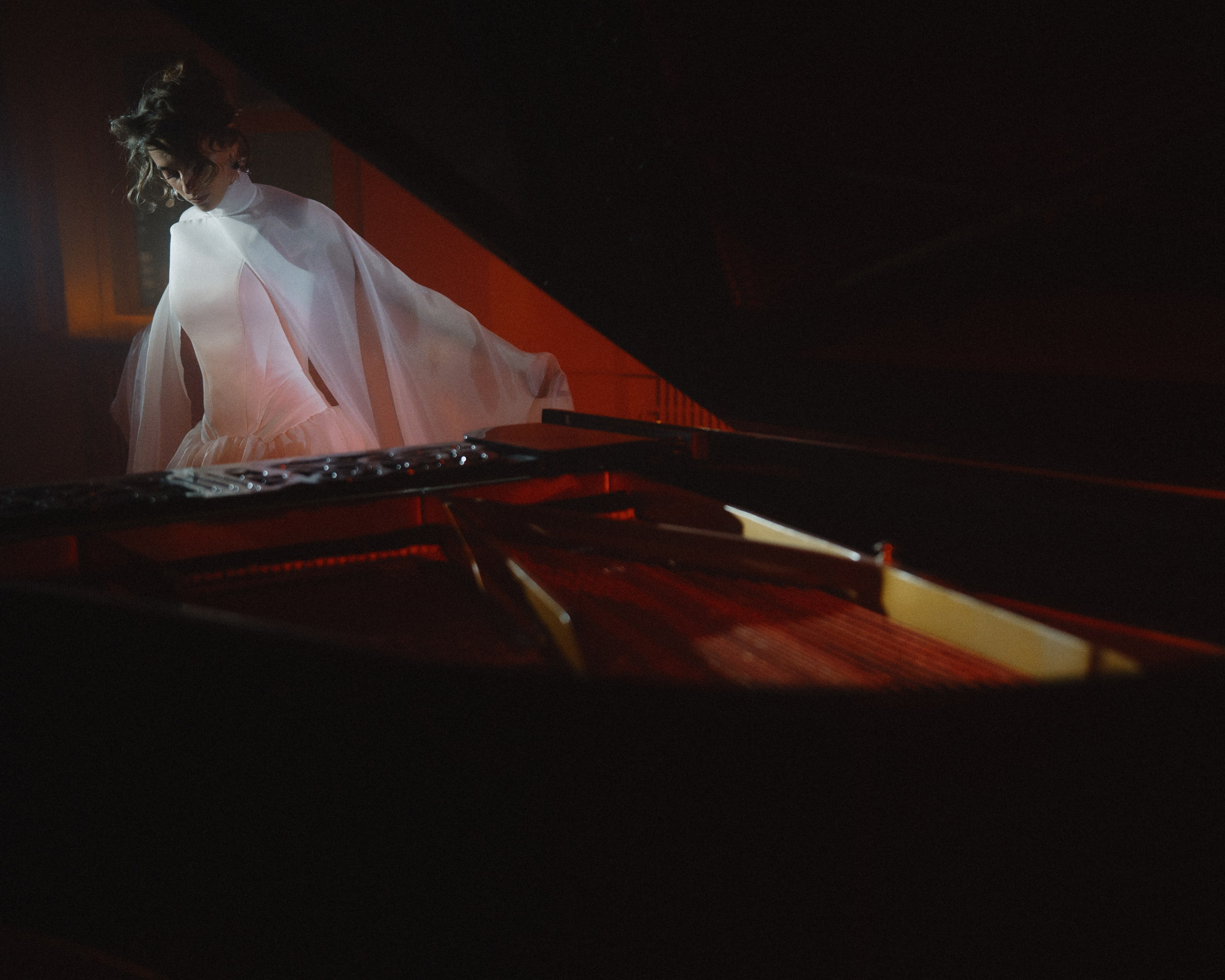 Муза. Свадебные платья Новосибирск, ателье по пошиву вечерних образов