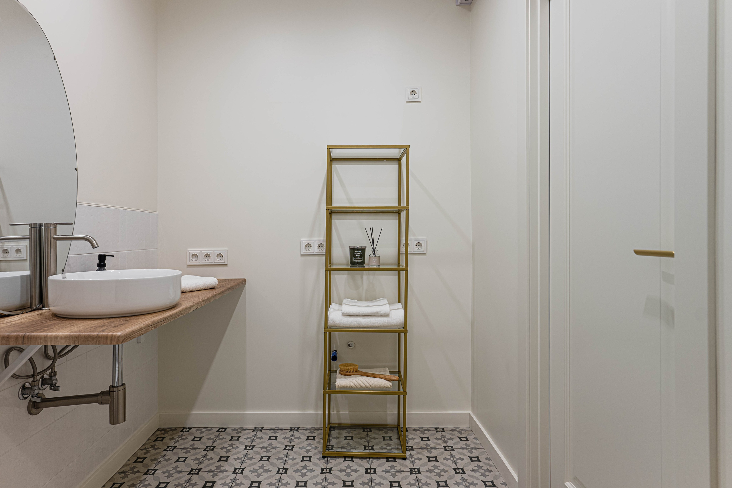 Фото и видео квартиры для сдачи в аренду. Интерьерный и репортажный фотограф в Санкт-Петербурге