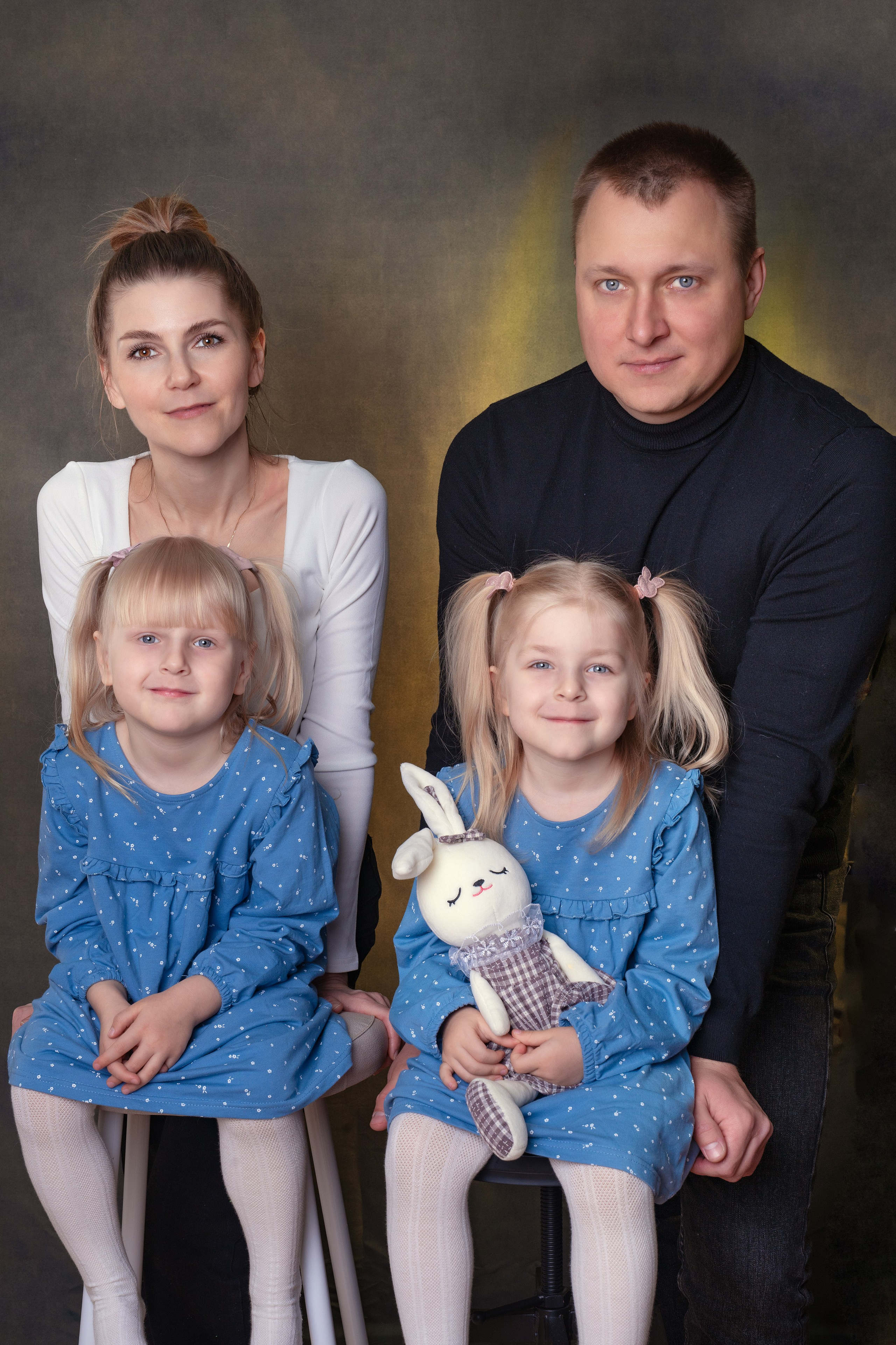 ВАНЬКИНЫ девчонки. Главная