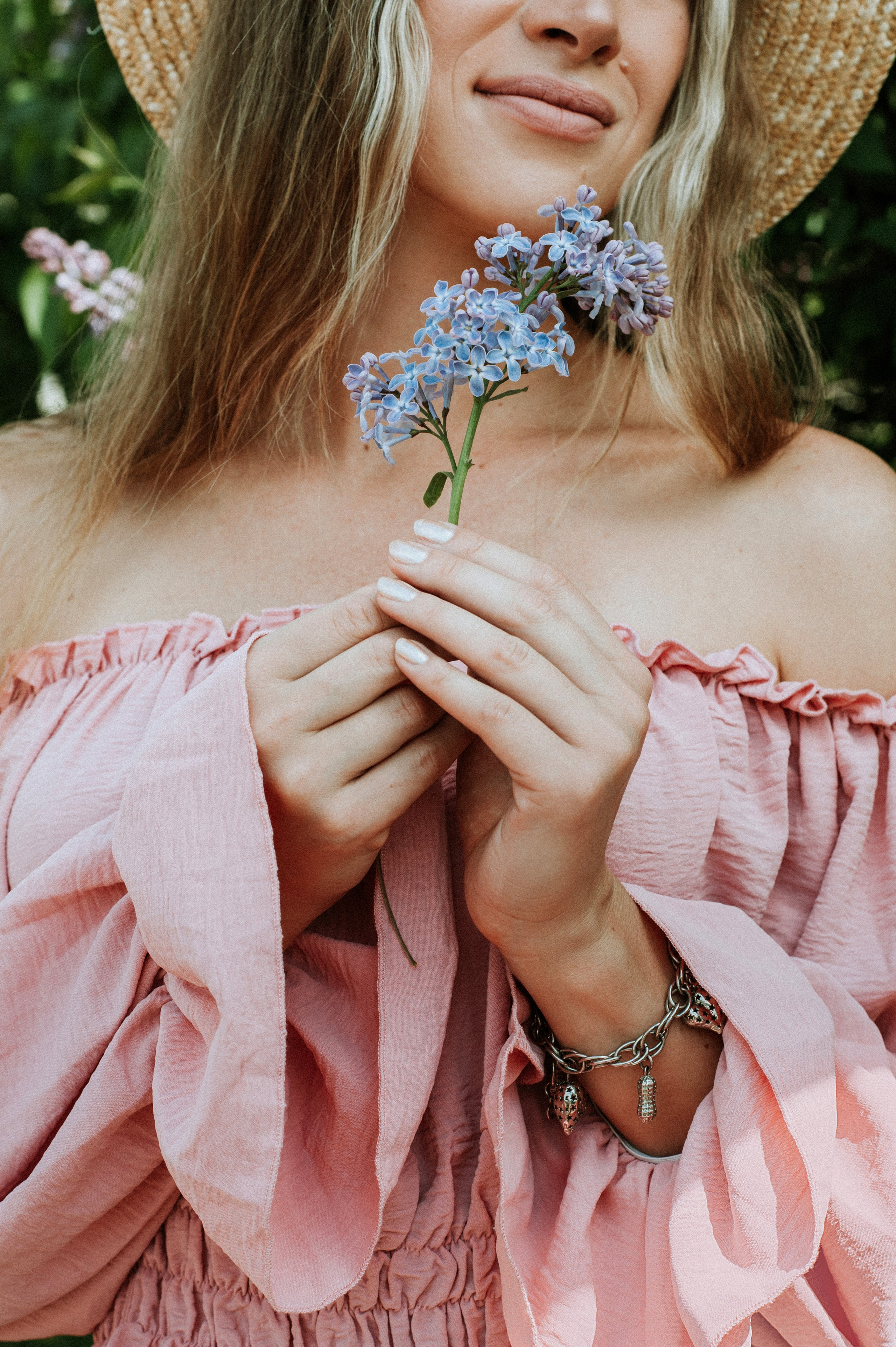 Белых яблонь дым. Портретный и лайфстайл фотограф в Санкт-Петербурге
