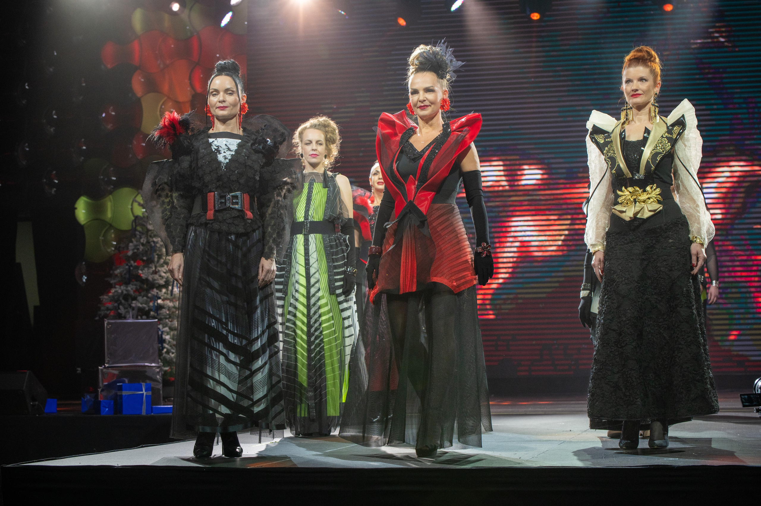 Большая новогодняя тусовка. Фотоуслуги, услуги фотографа, фотографирование важных событий