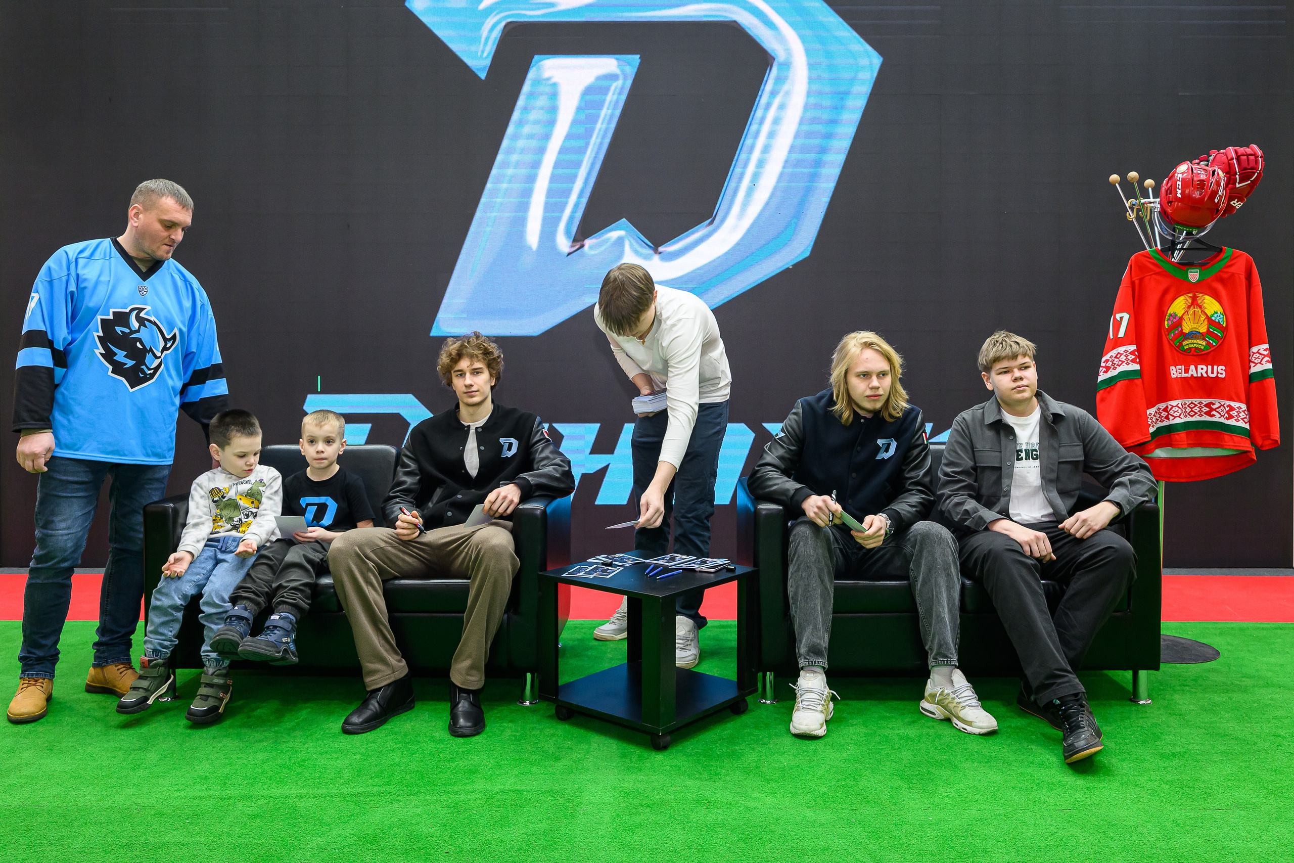 @hcdinamo.by. Фотоуслуги, услуги фотографа, фотографирование важных событий