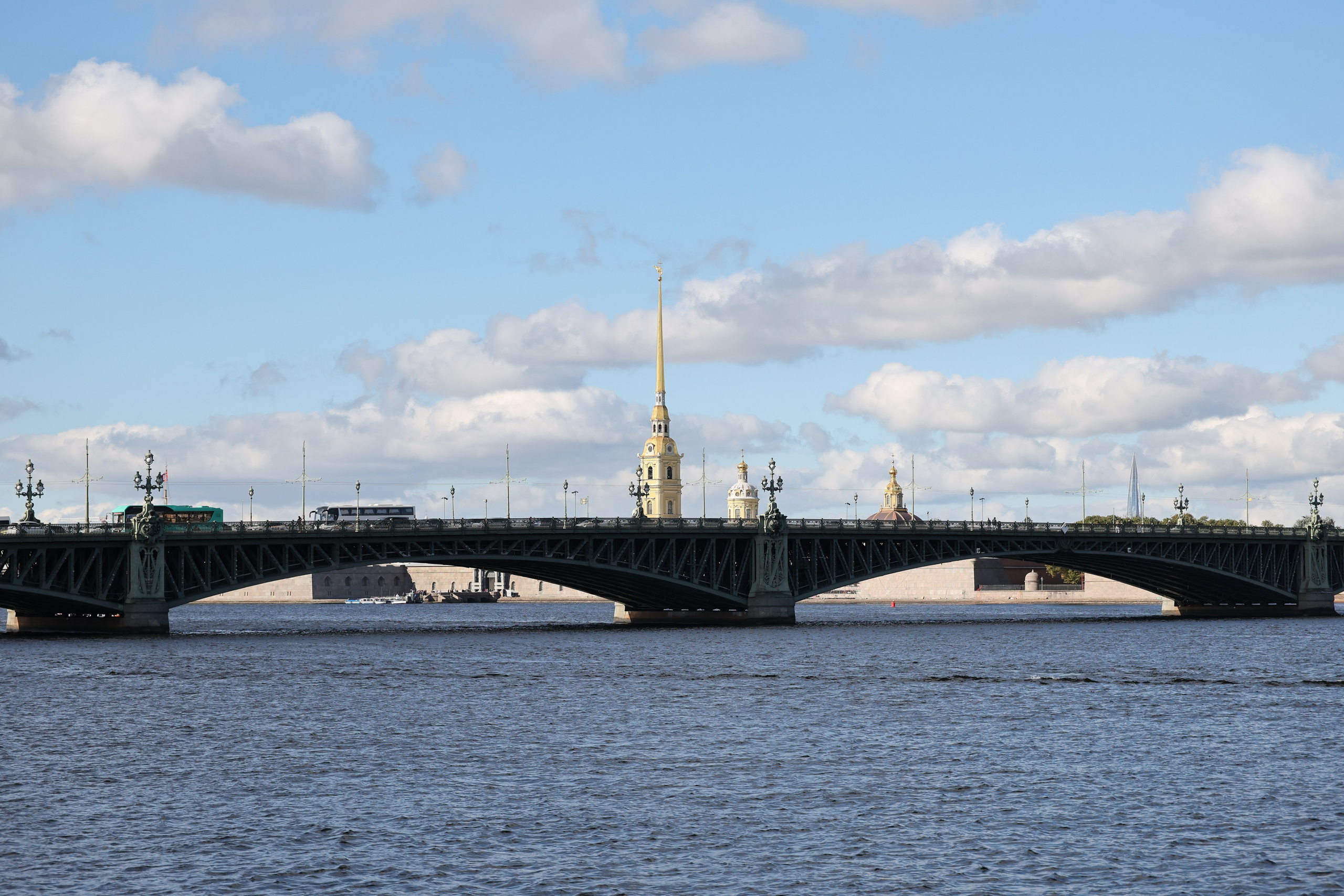 Это Питер, детка. Добро пожаловать в студию «Цифровой скульптор»  где искусство встречается с технологиями!