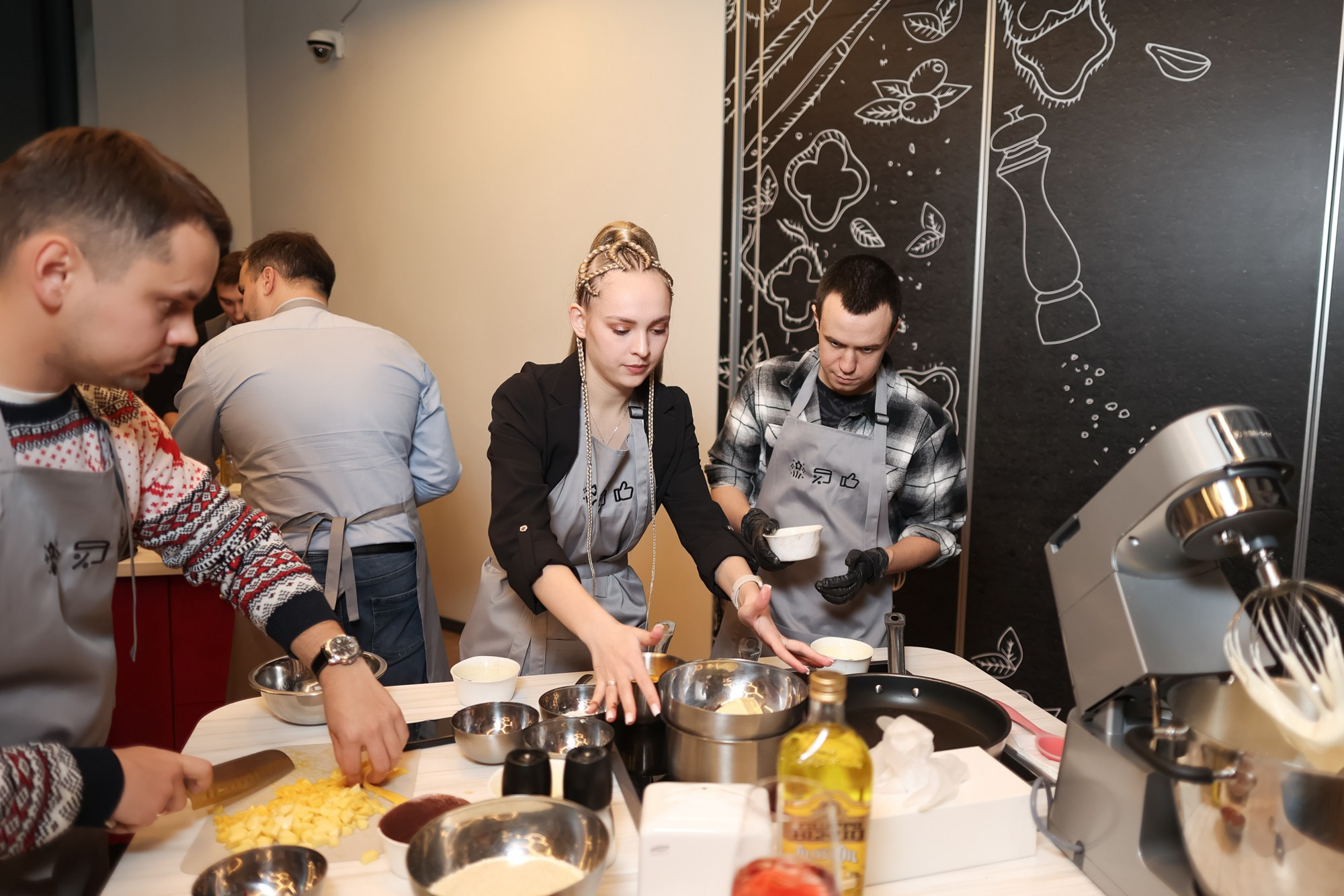 Кулинарный мастер-класс. Репортажный фотограф видеограф в Москве Ольга Плаксина