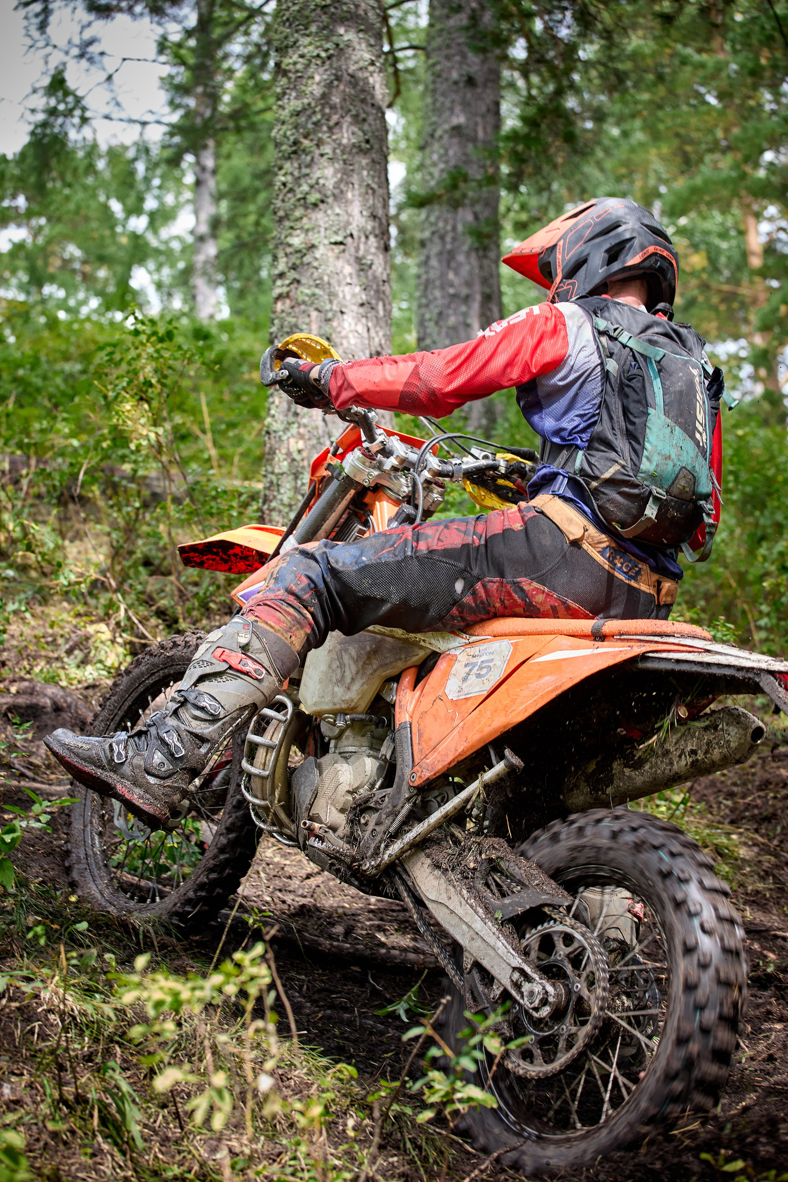 БУРЕЛОМ 2025 чемпионат Сибири по Эндуро. Фотограф Москва Concerts photo / Fashion photо