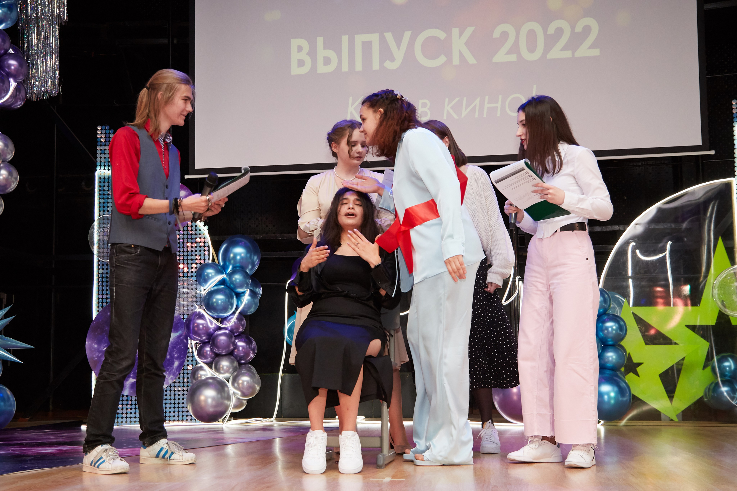 Последний звонок. Фотограф Савченко Люба. Москва