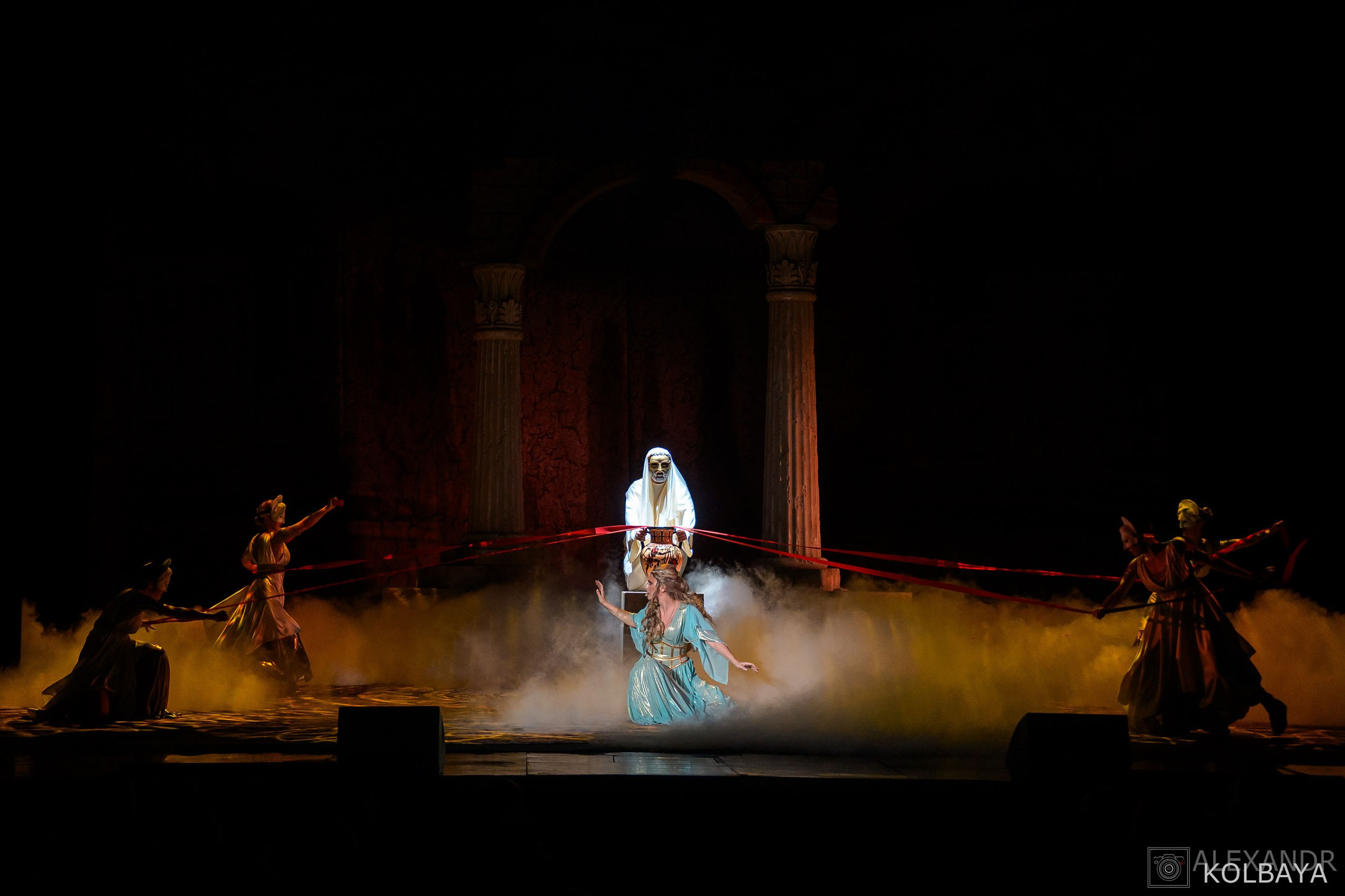 Фоторепортаж со спектакля Гладиатор в Театре Терезы Дуровой. Концертный и театральный репортажный фотограф в Москве Александр Колбая