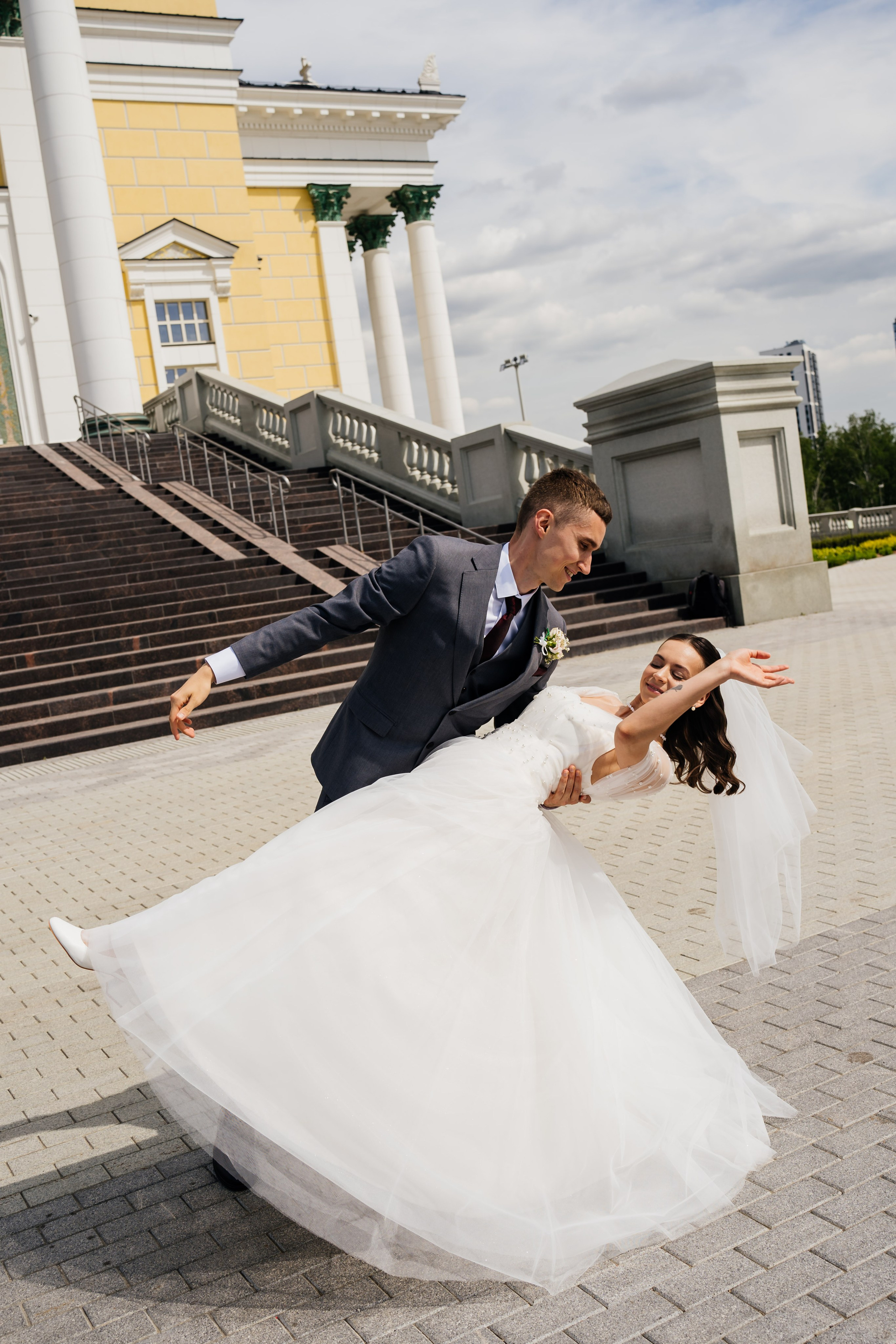 Дарья и Денис. Видеограф и Фотограф в Челябинске Ксения и Владимир Рюмины