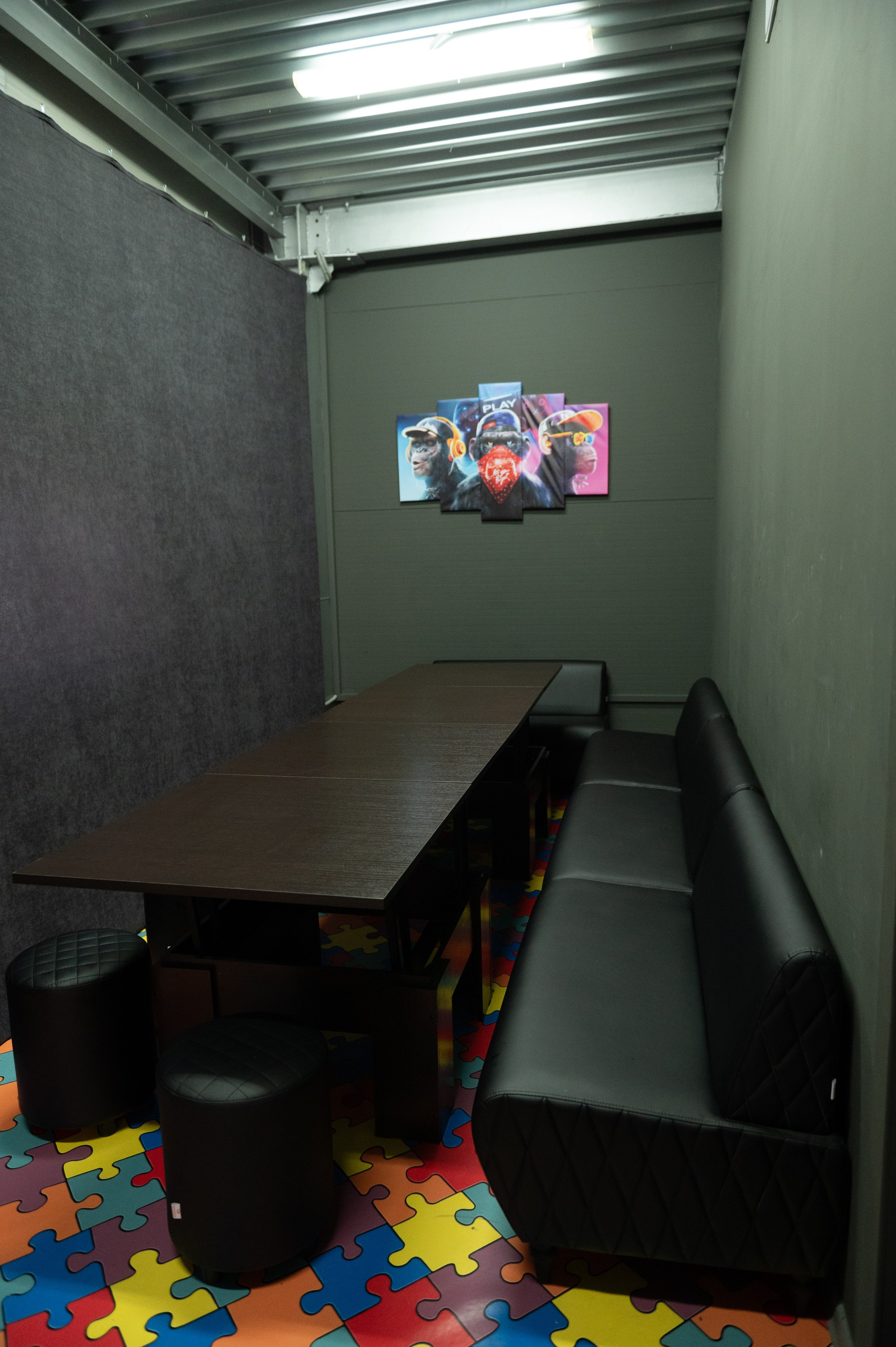 ИНТЕРЬЕР. Клуб виртуальной реальности Абакан — PortVR Club