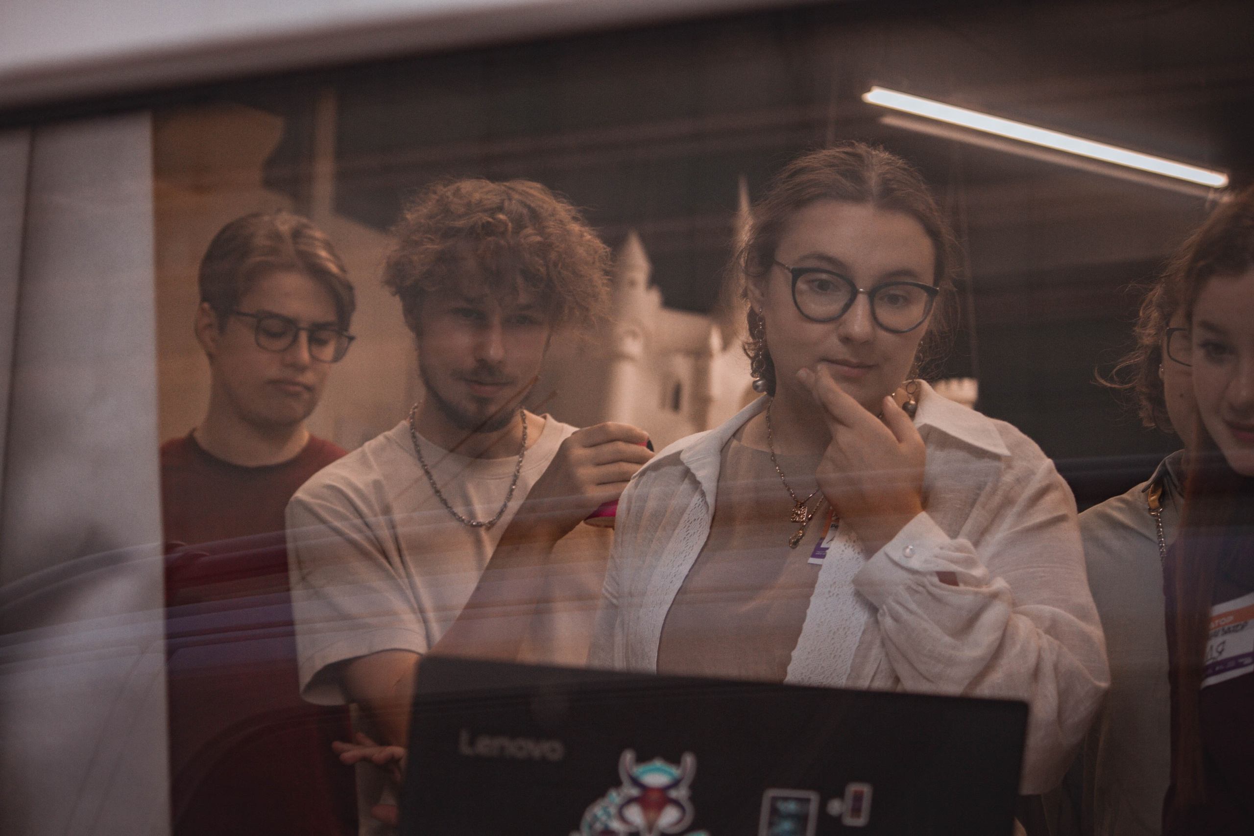 ЖЕНСКИЙ ГЕЙМДЖЕМ — Творческий сбор разработчиц. Создадим шедевр? Виталина и её фотоискусство