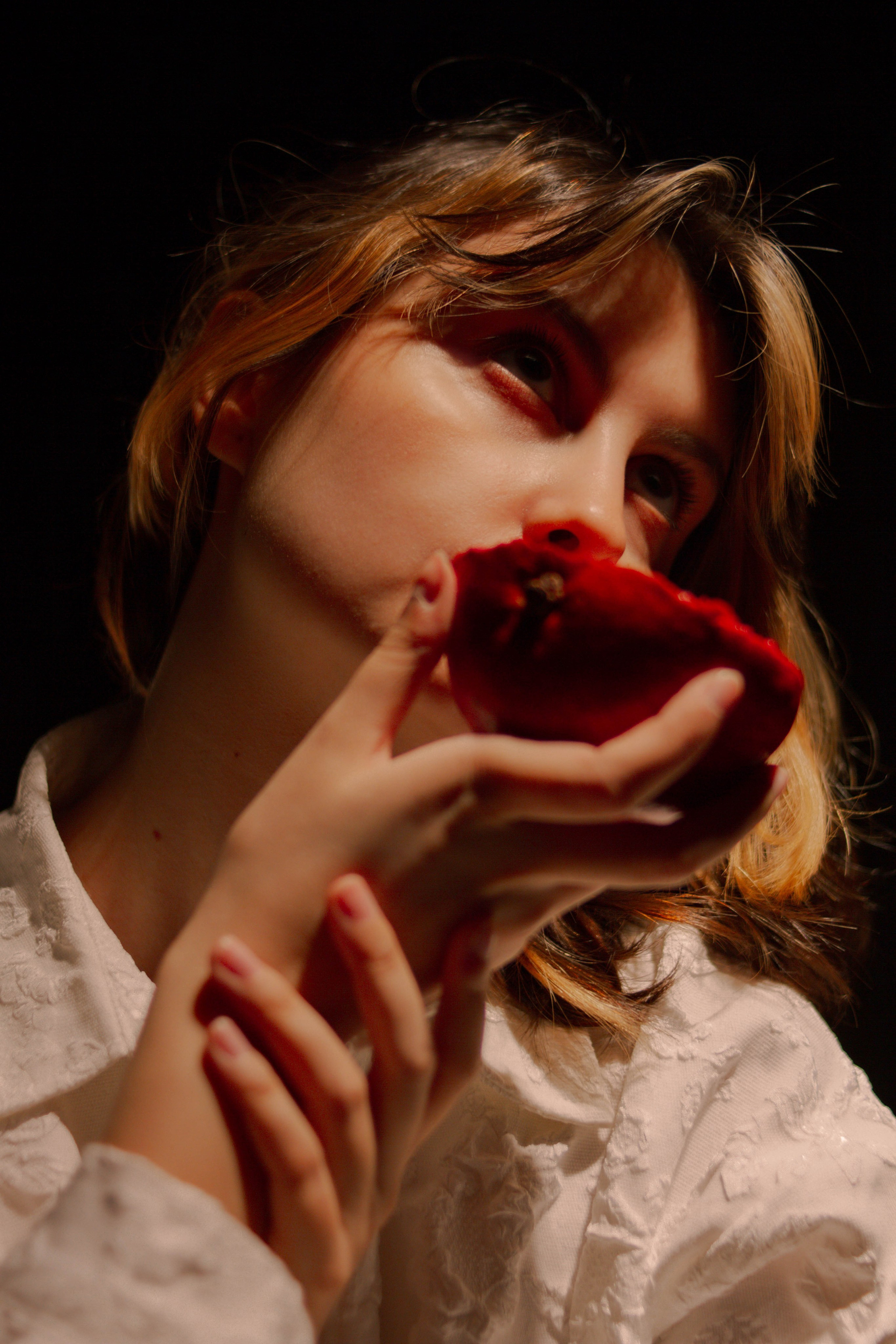 Гранат и жемчуг. Создадим шедевр? Виталина и её фотоискусство