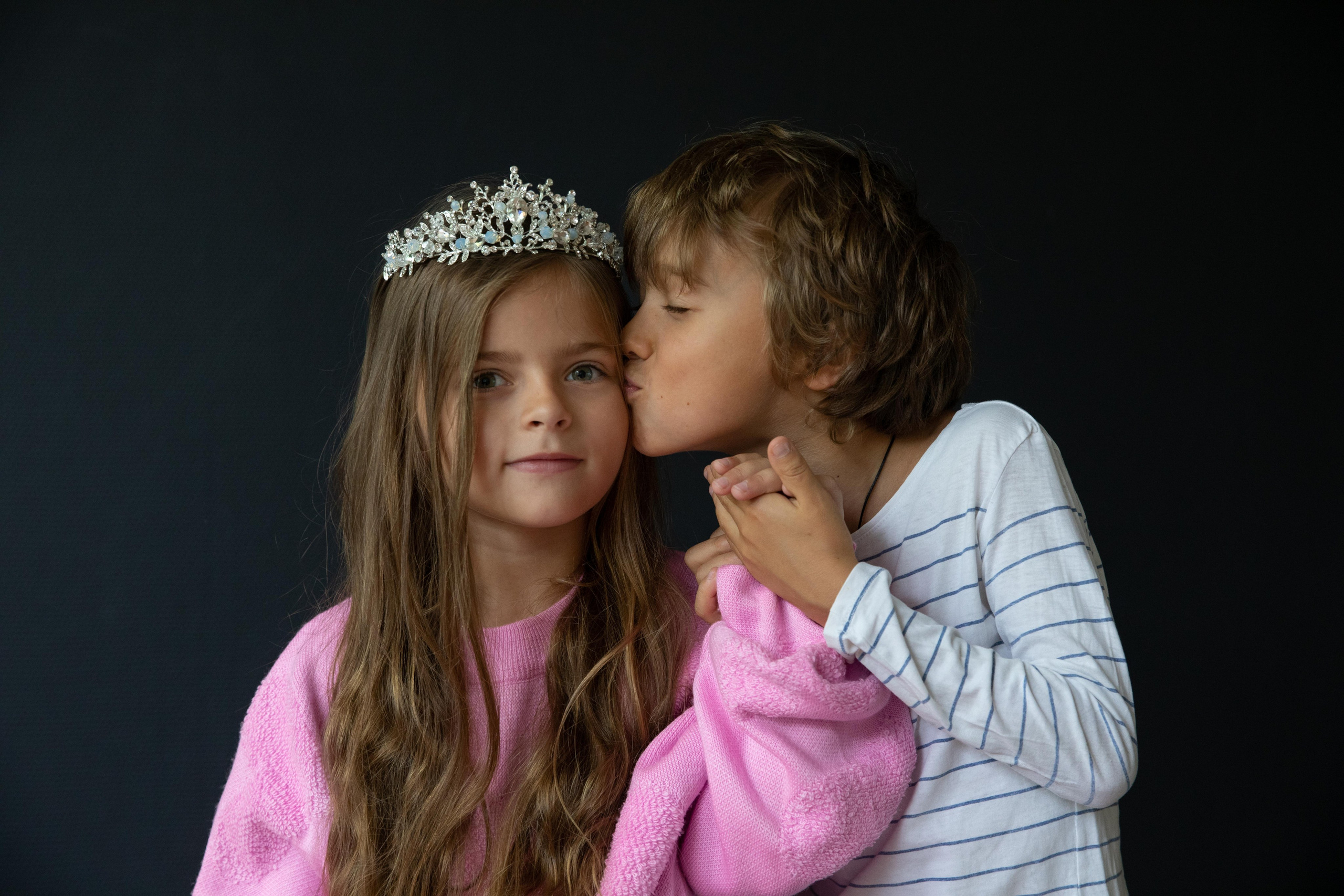 Easter children’s photo session. Professional Photographer in Portugal. Oksana Lomnova
