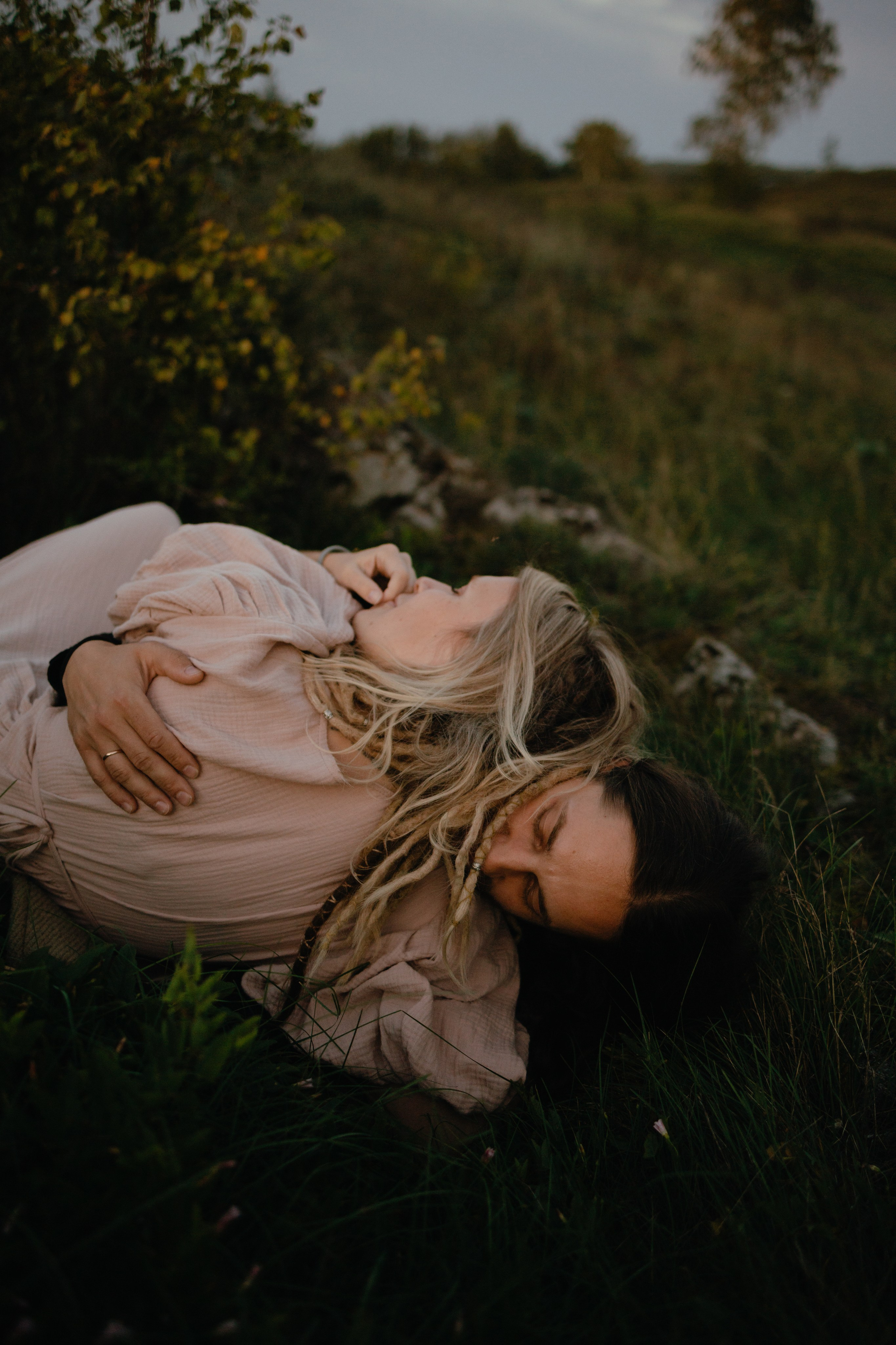 Love in the fields. Свадебный и семейный фотограф. Озерск, Челябинск и Екатеринбург