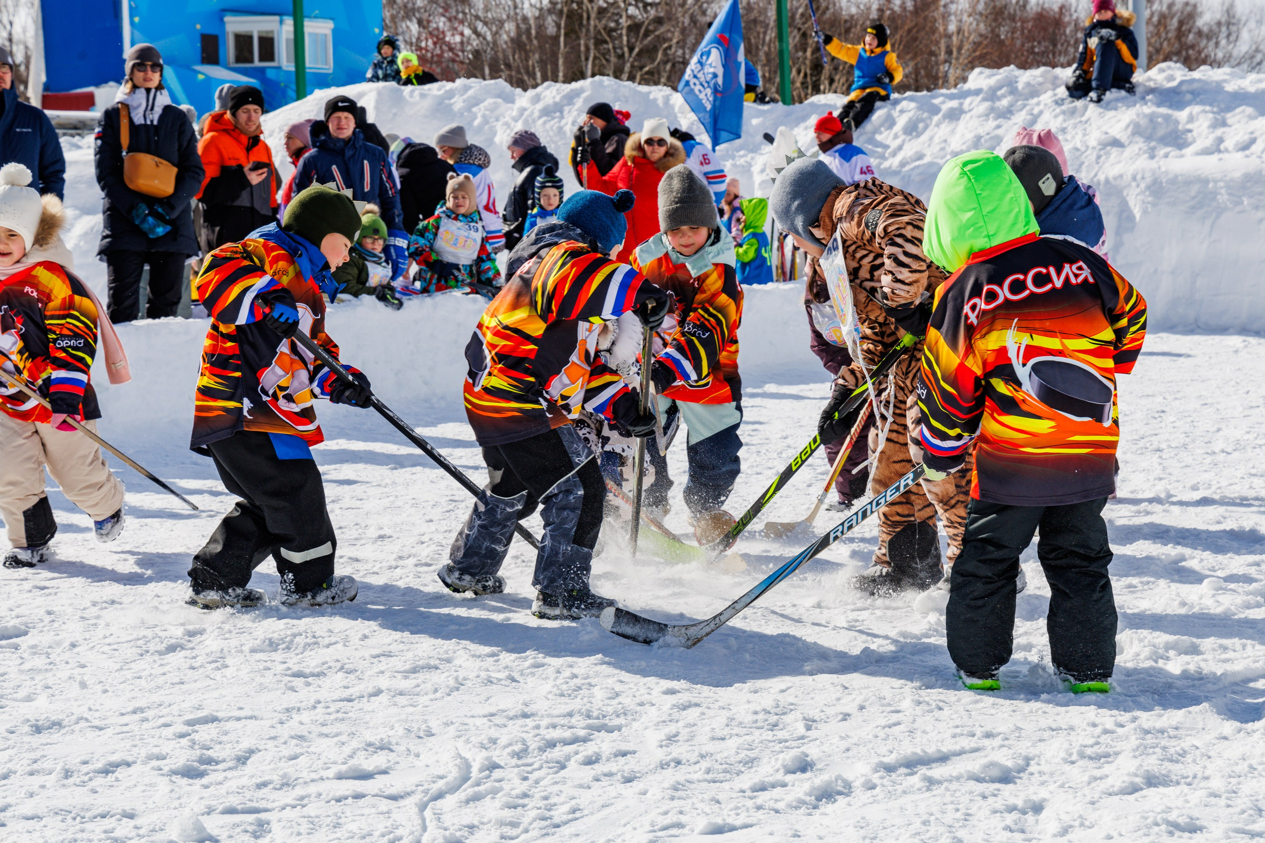 XIII чемпионат  по «ХОККЕЮ В ВАЛЕНКАХ». Свадебный, семейный и репортажный фотограф в Южно-Сахалинске Артур Петросян