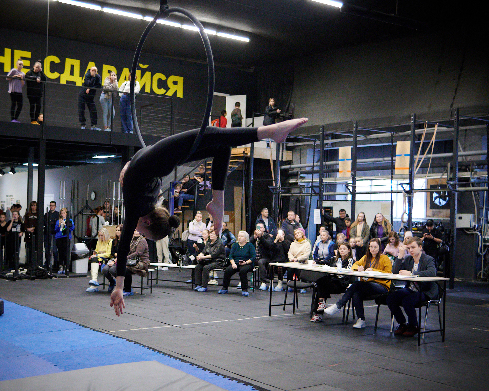 Соревнования по воздушным полотнами и акробатике 29.11.2022