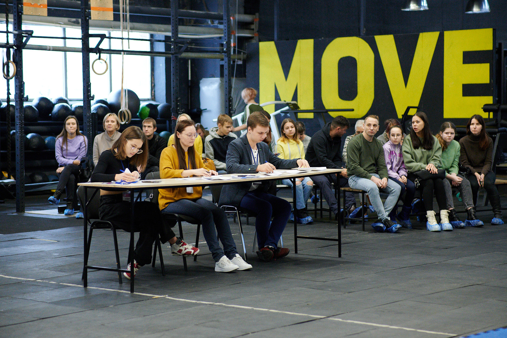 Соревнования по воздушным полотнами и акробатике 29.11.2022