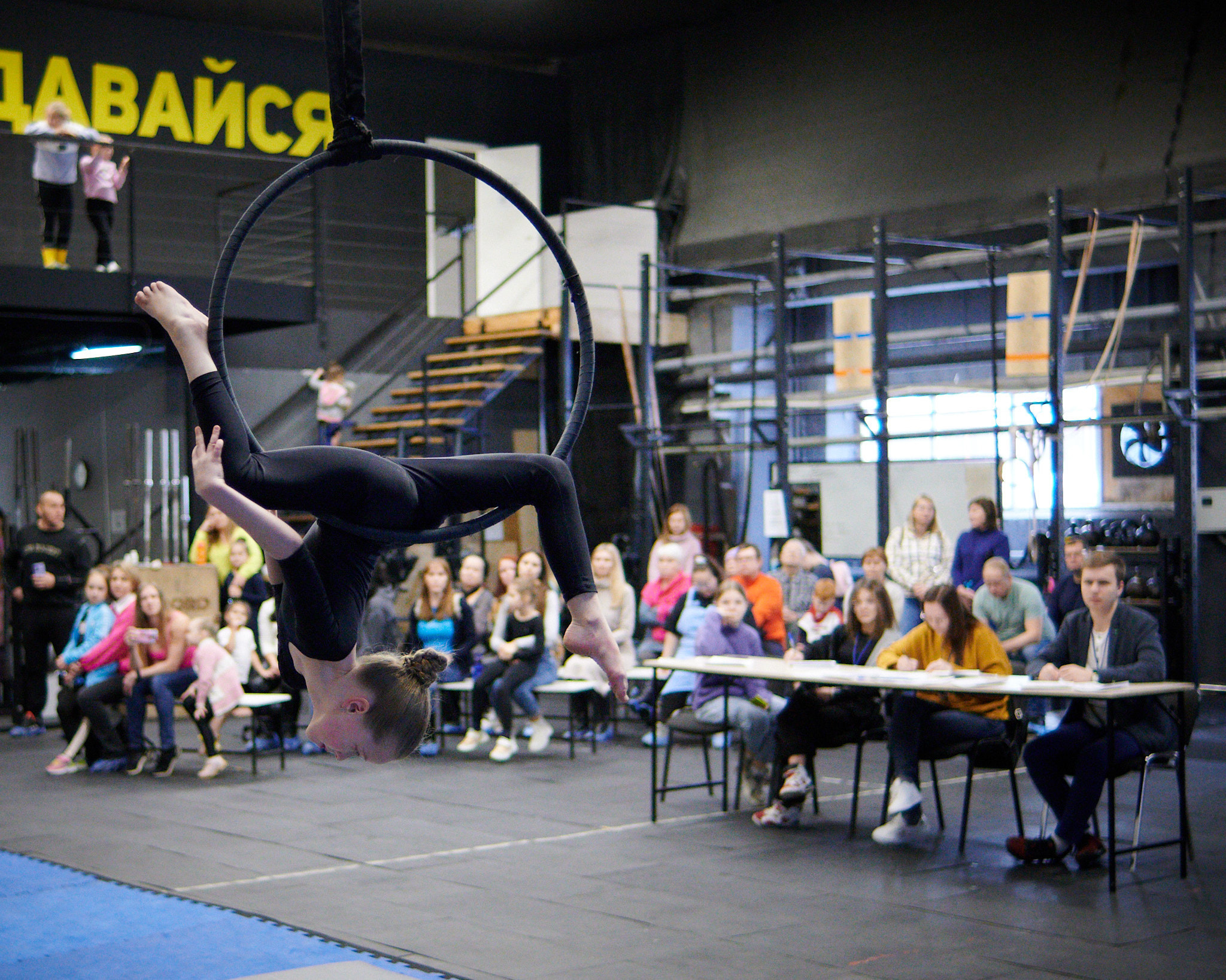 Соревнования по воздушным полотнами и акробатике 29.11.2022