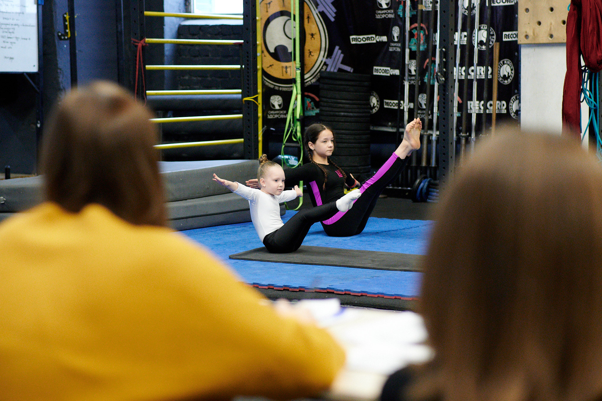 Соревнования по воздушным полотнами и акробатике 29.11.2022