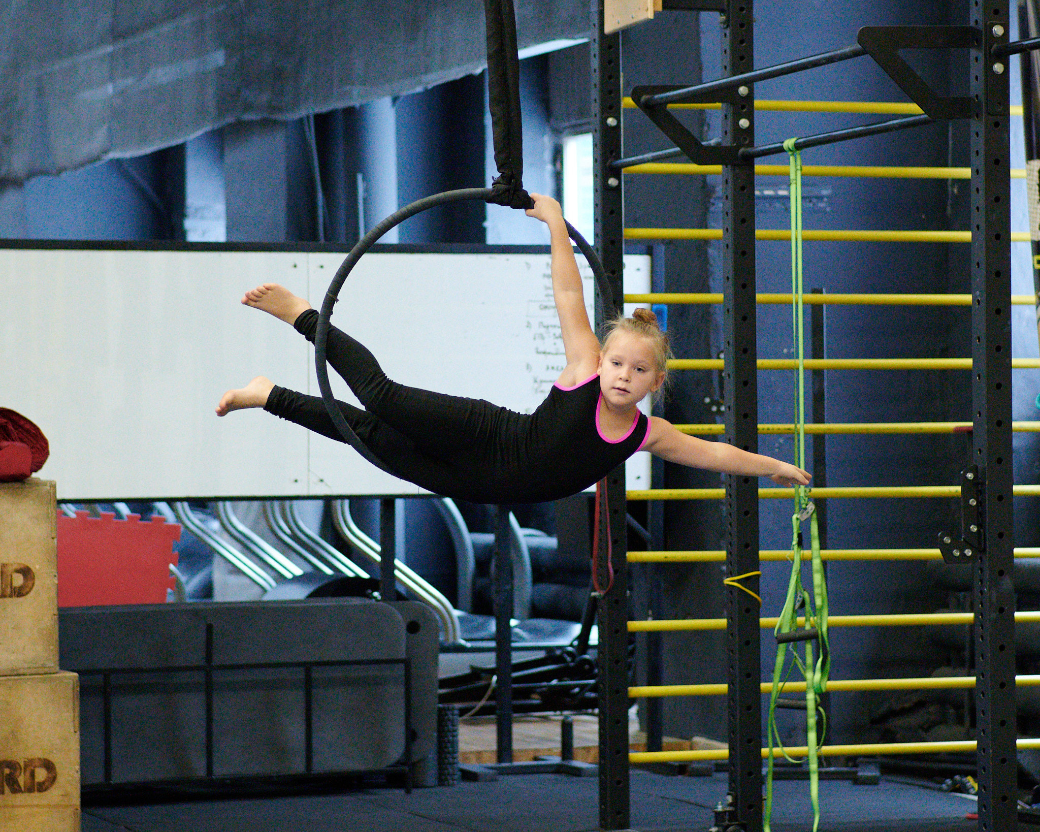 Соревнования по воздушным полотнами и акробатике 29.11.2022