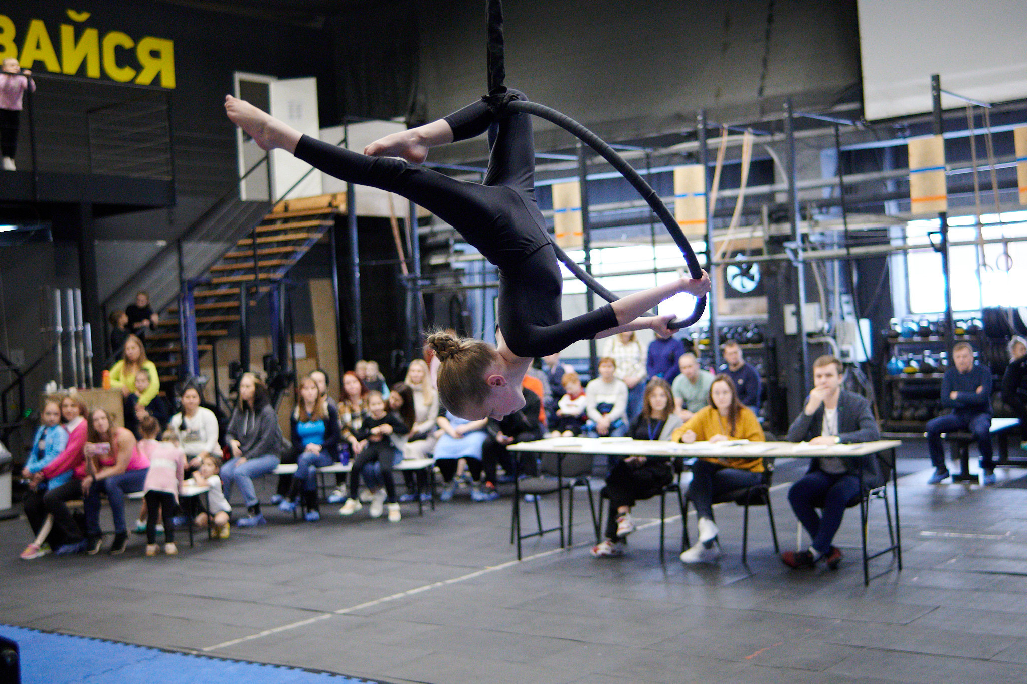 Соревнования по воздушным полотнами и акробатике 29.11.2022