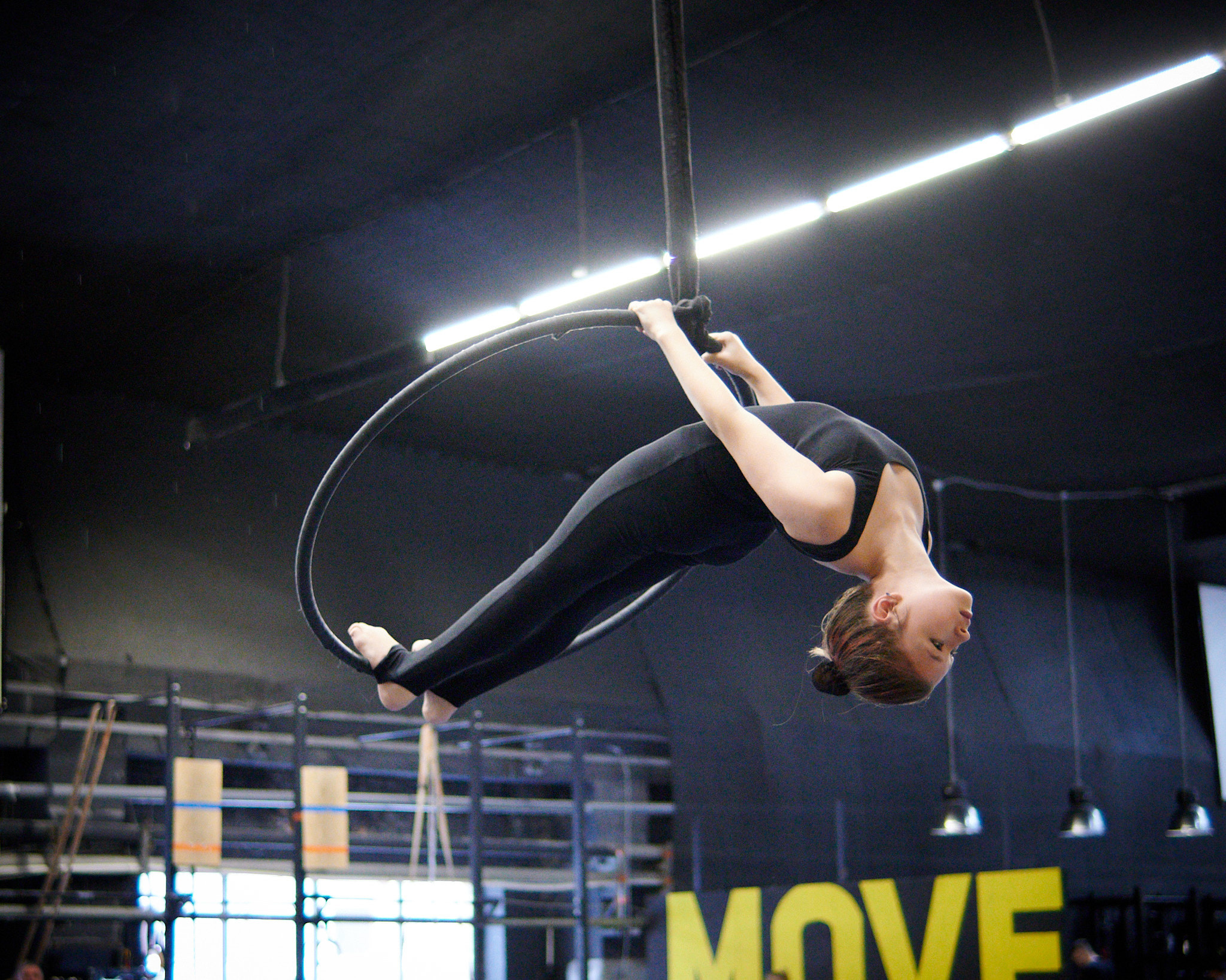 Соревнования по воздушным полотнами и акробатике 29.11.2022