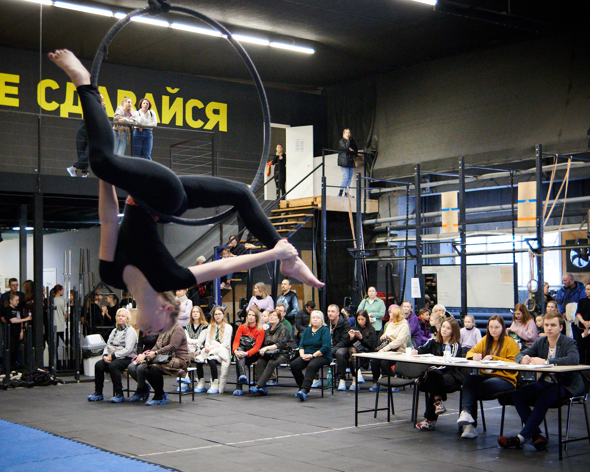 Соревнования по воздушным полотнами и акробатике 29.11.2022