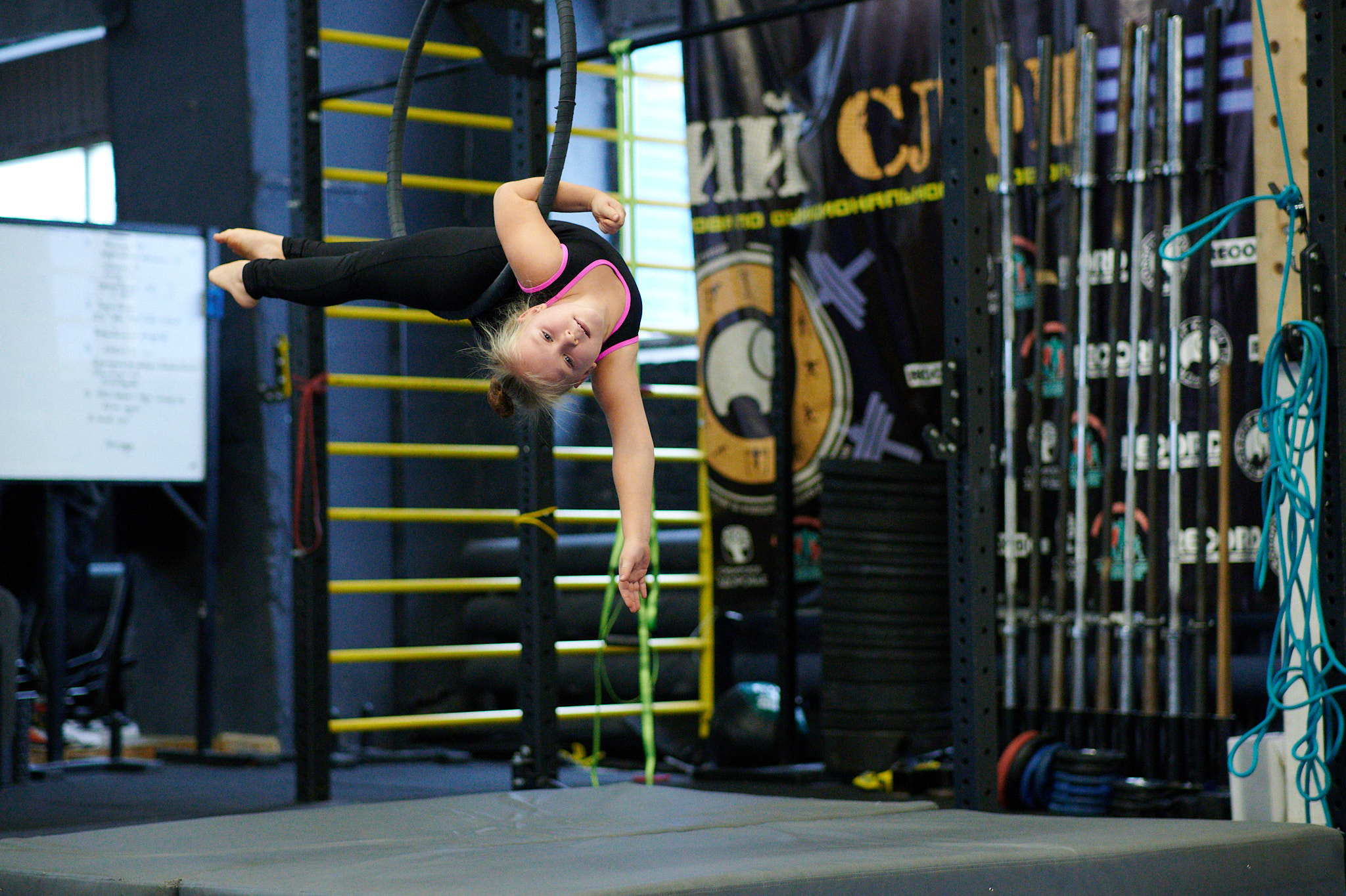 Соревнования по воздушным полотнами и акробатике 29.11.2022