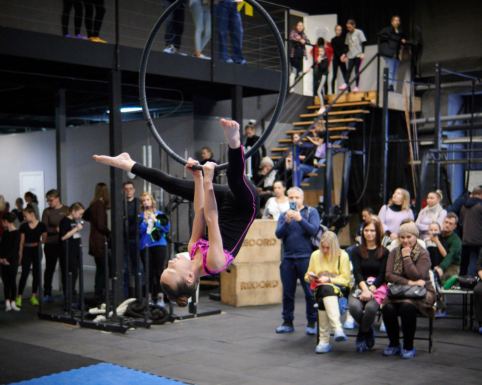 Соревнования по воздушным полотнами и акробатике 29.11.2022