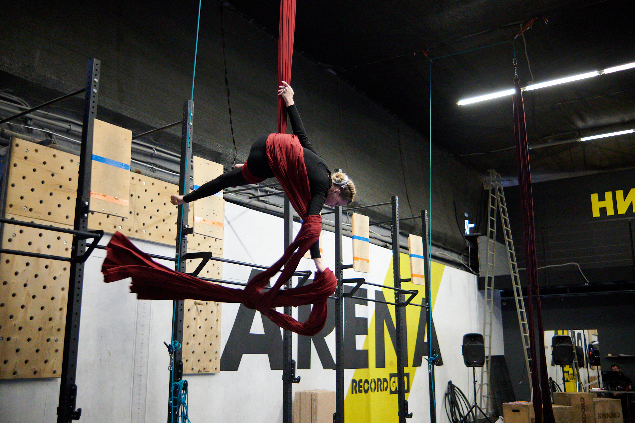 Соревнования по воздушным полотнами и акробатике 29.11.2022