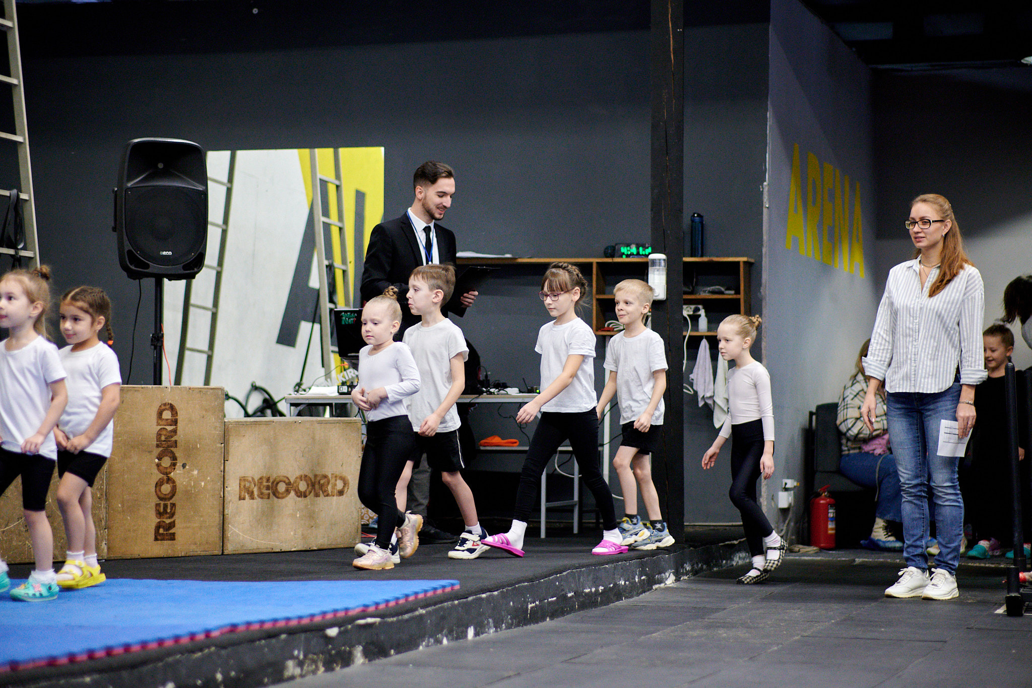 Соревнования по воздушным полотнами и акробатике 29.11.2022